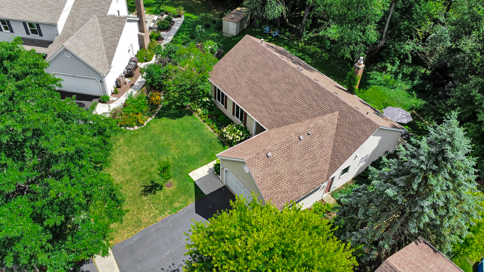 46 Manchester Court, Fox River Grove, IL 60021