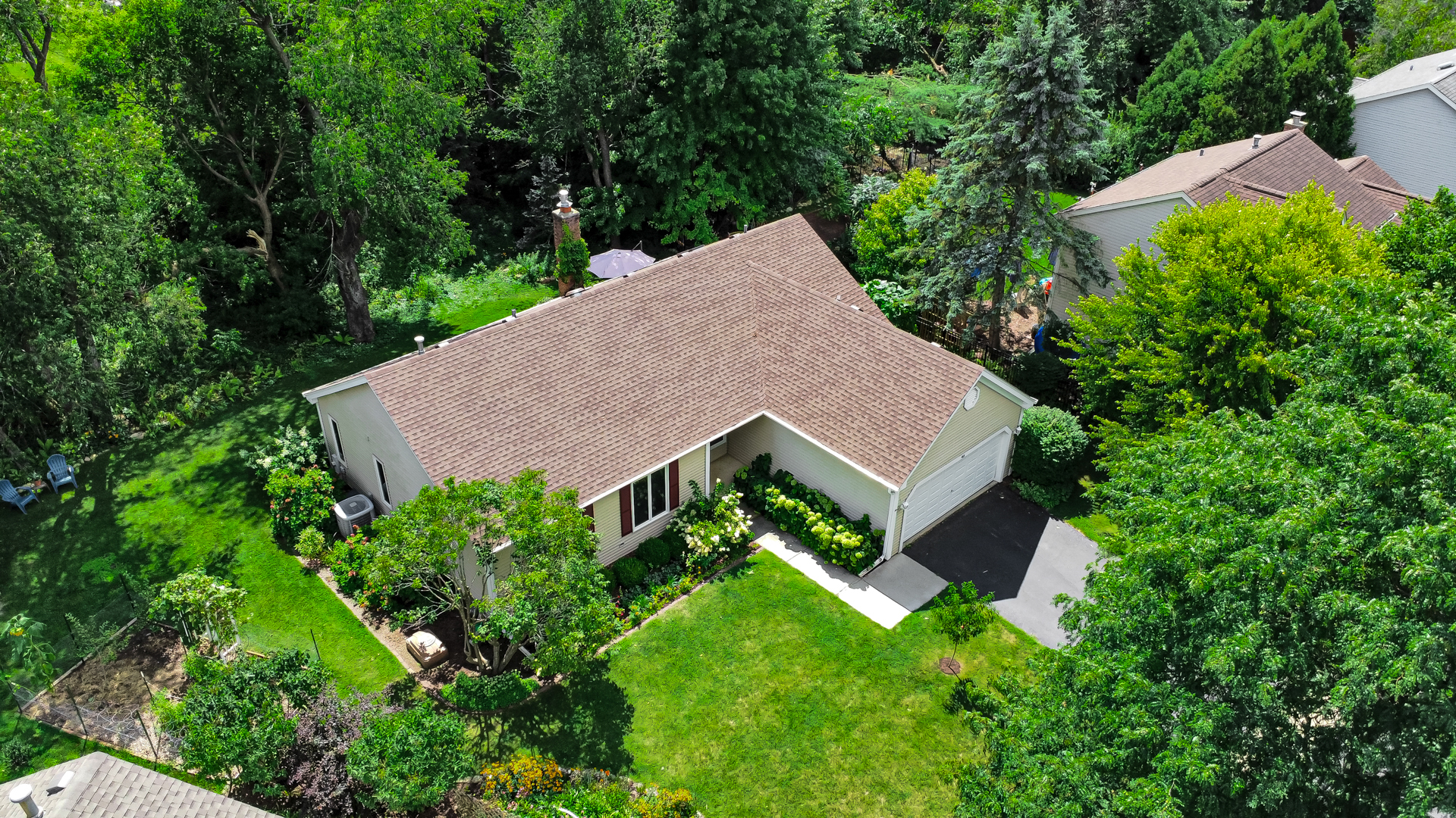 46 Manchester Court, Fox River Grove, IL 60021