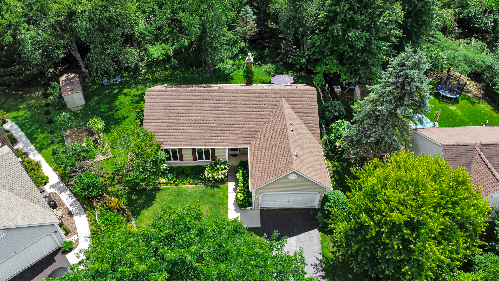 46 Manchester Court, Fox River Grove, IL 60021