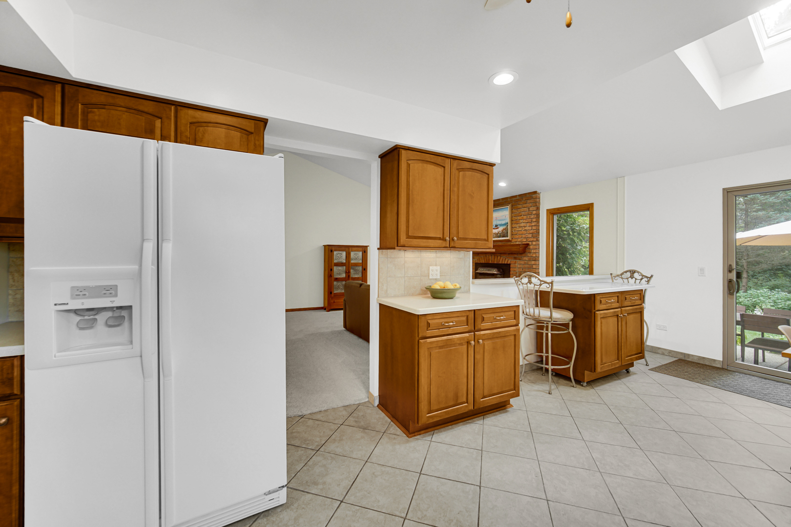 46 Manchester Court, Fox River Grove, IL 60021