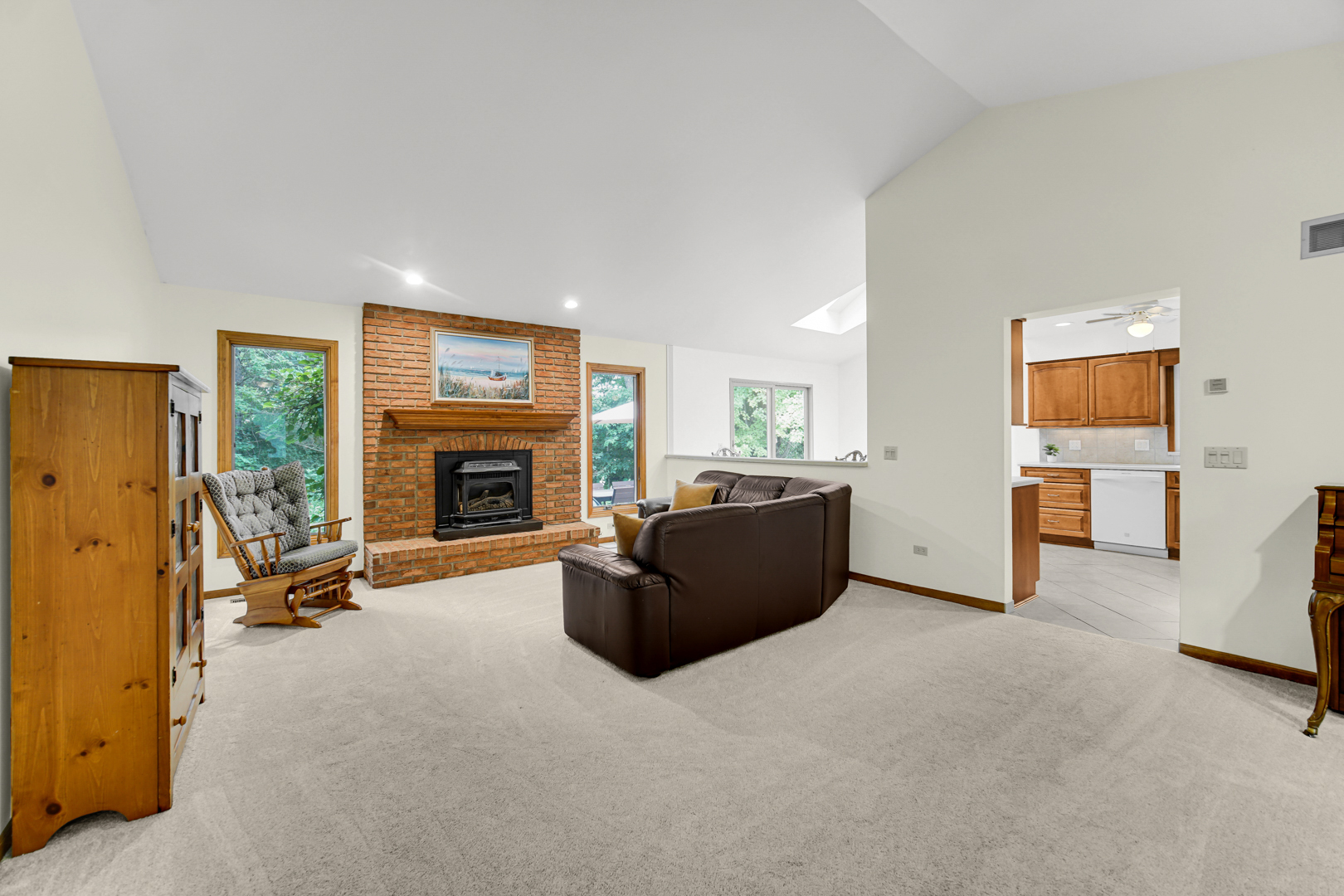 46 Manchester Court, Fox River Grove, IL 60021