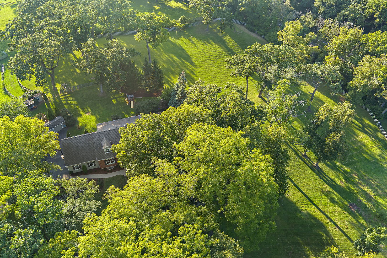160J BATEMAN Road, Barrington Hills, IL 60010