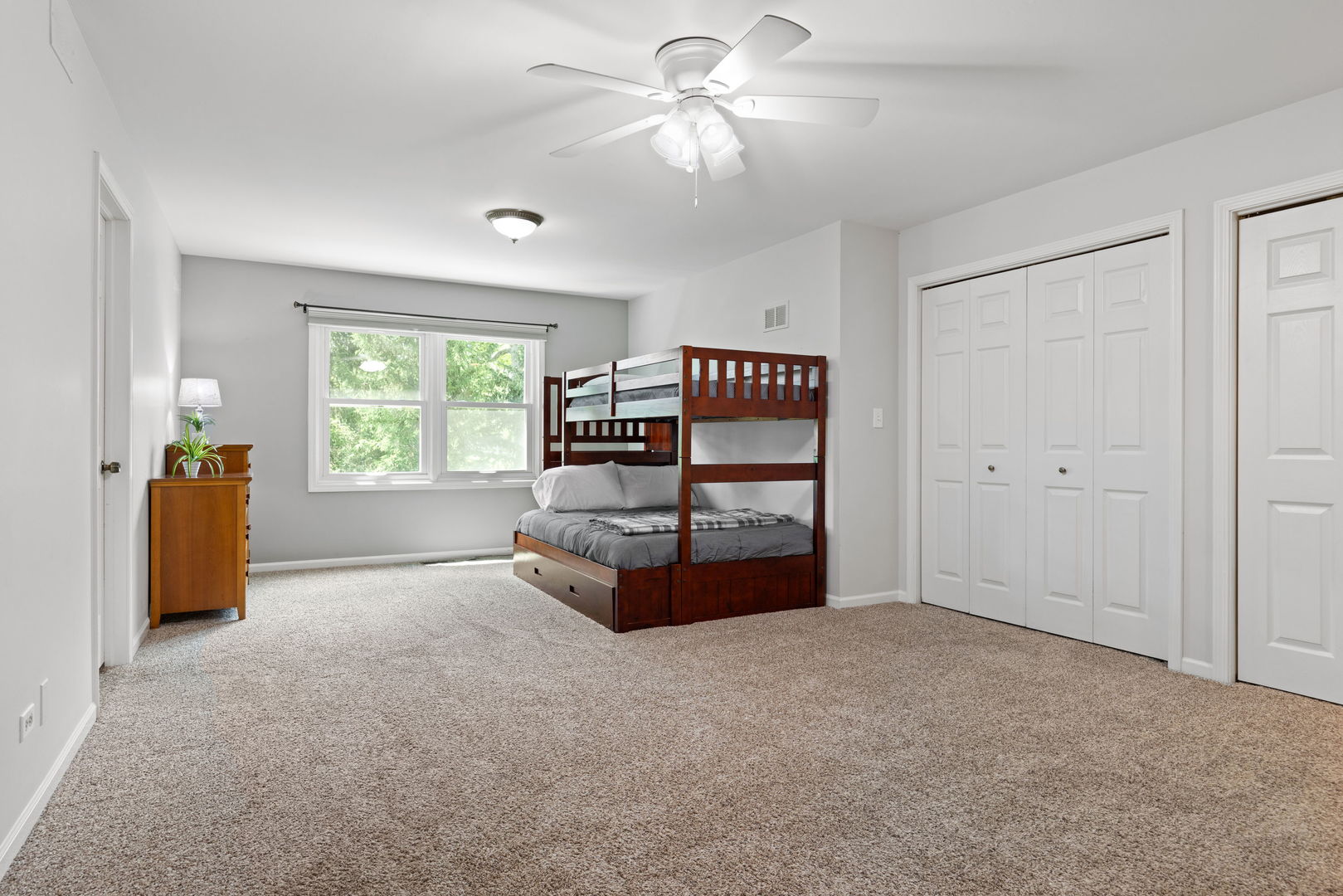 160J BATEMAN Road, Barrington Hills, IL 60010