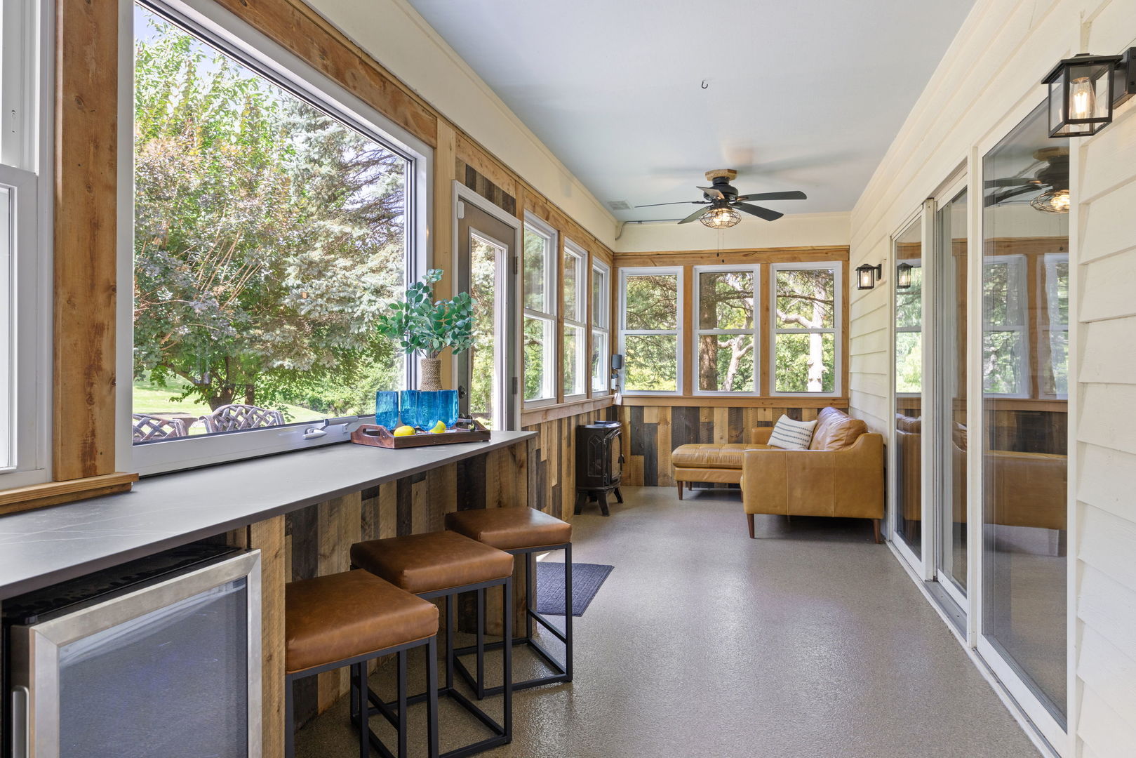 160J BATEMAN Road, Barrington Hills, IL 60010