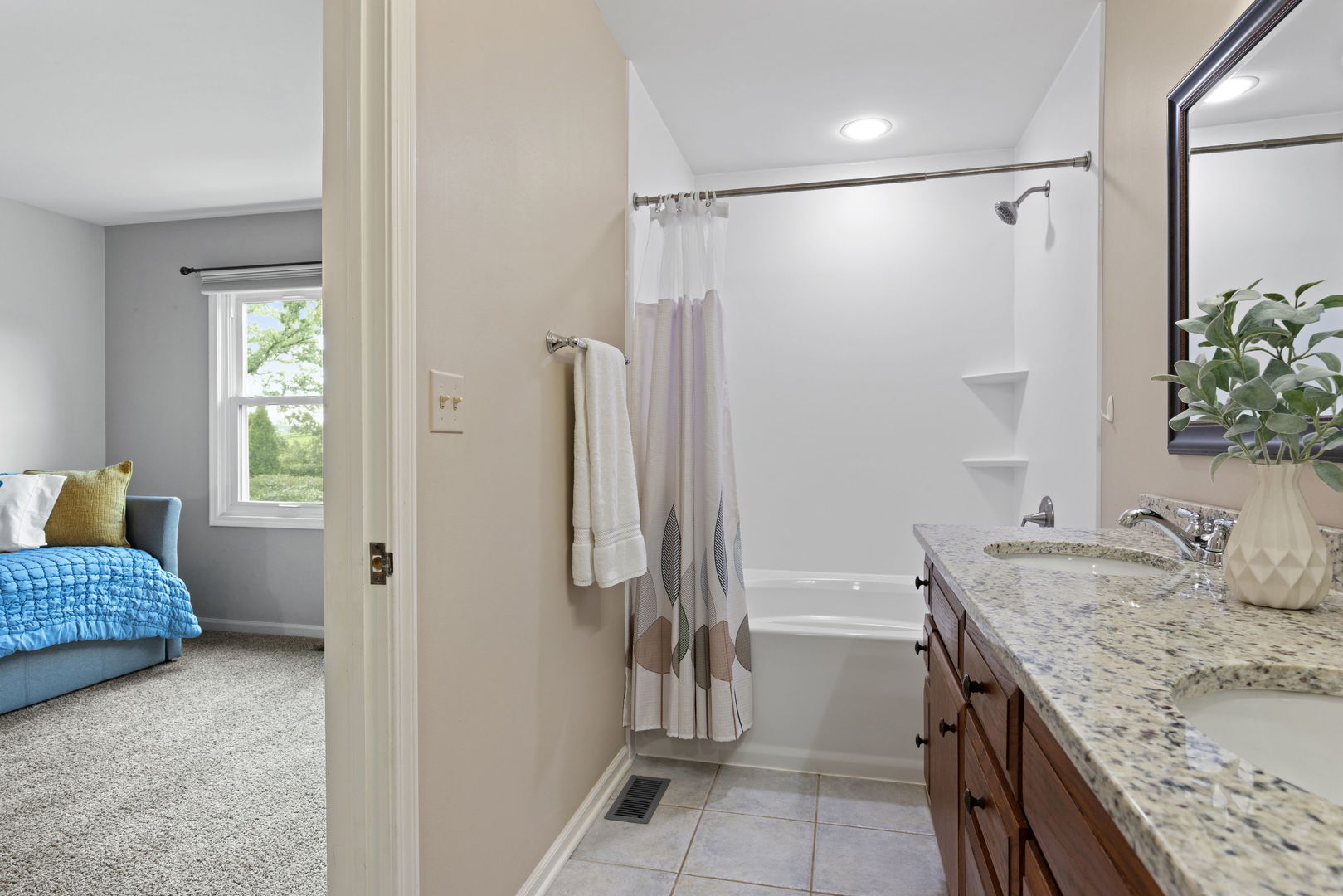 160J BATEMAN Road, Barrington Hills, IL 60010
