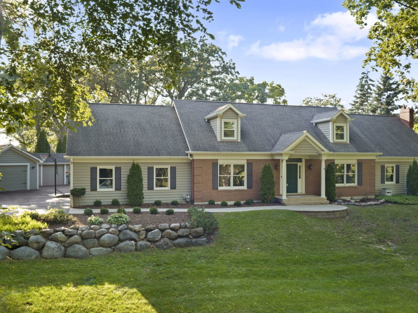 160J BATEMAN Road, Barrington Hills, IL 60010