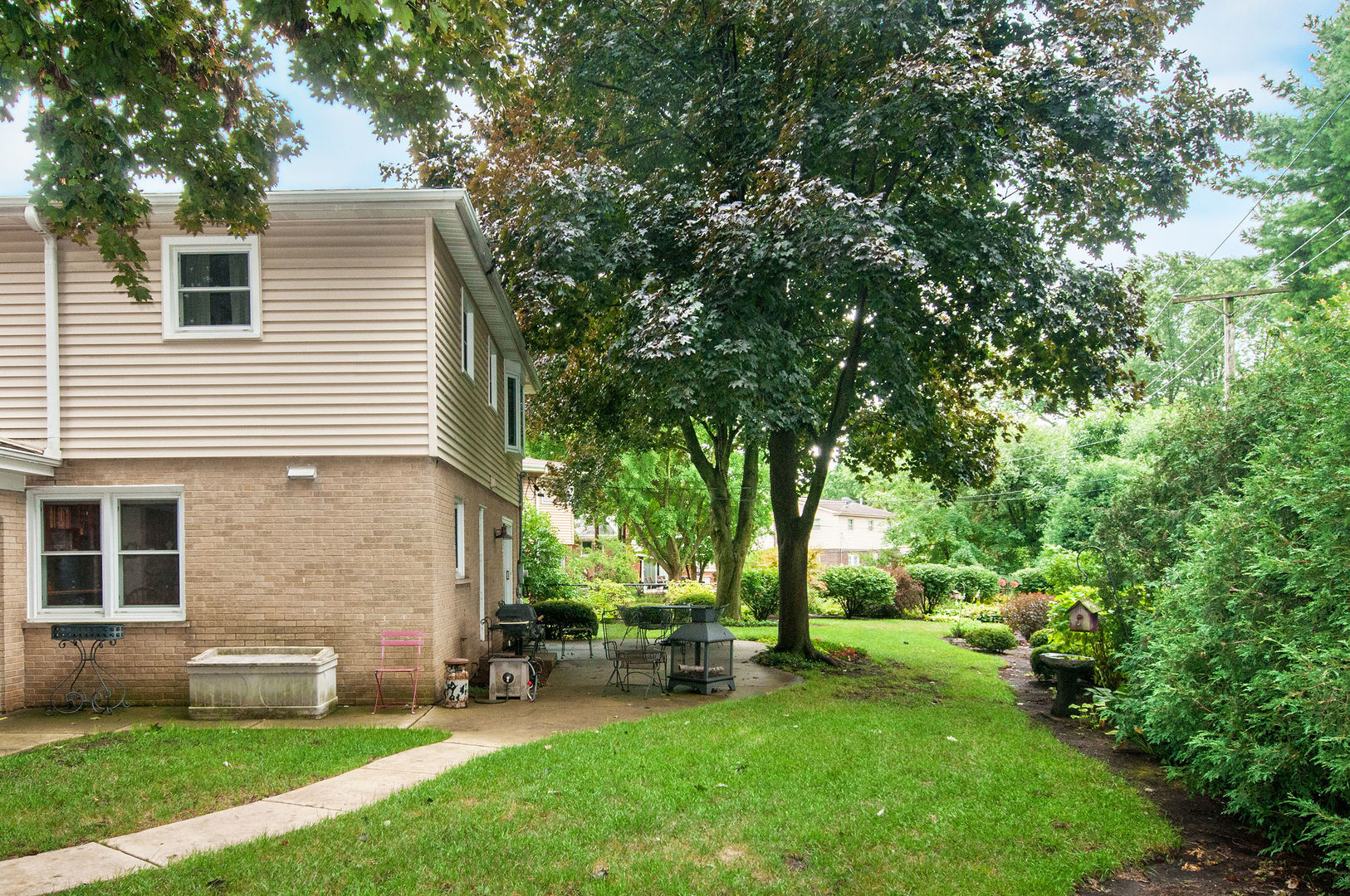 1307 W Mulberry Lane, Arlington Heights, IL 60005