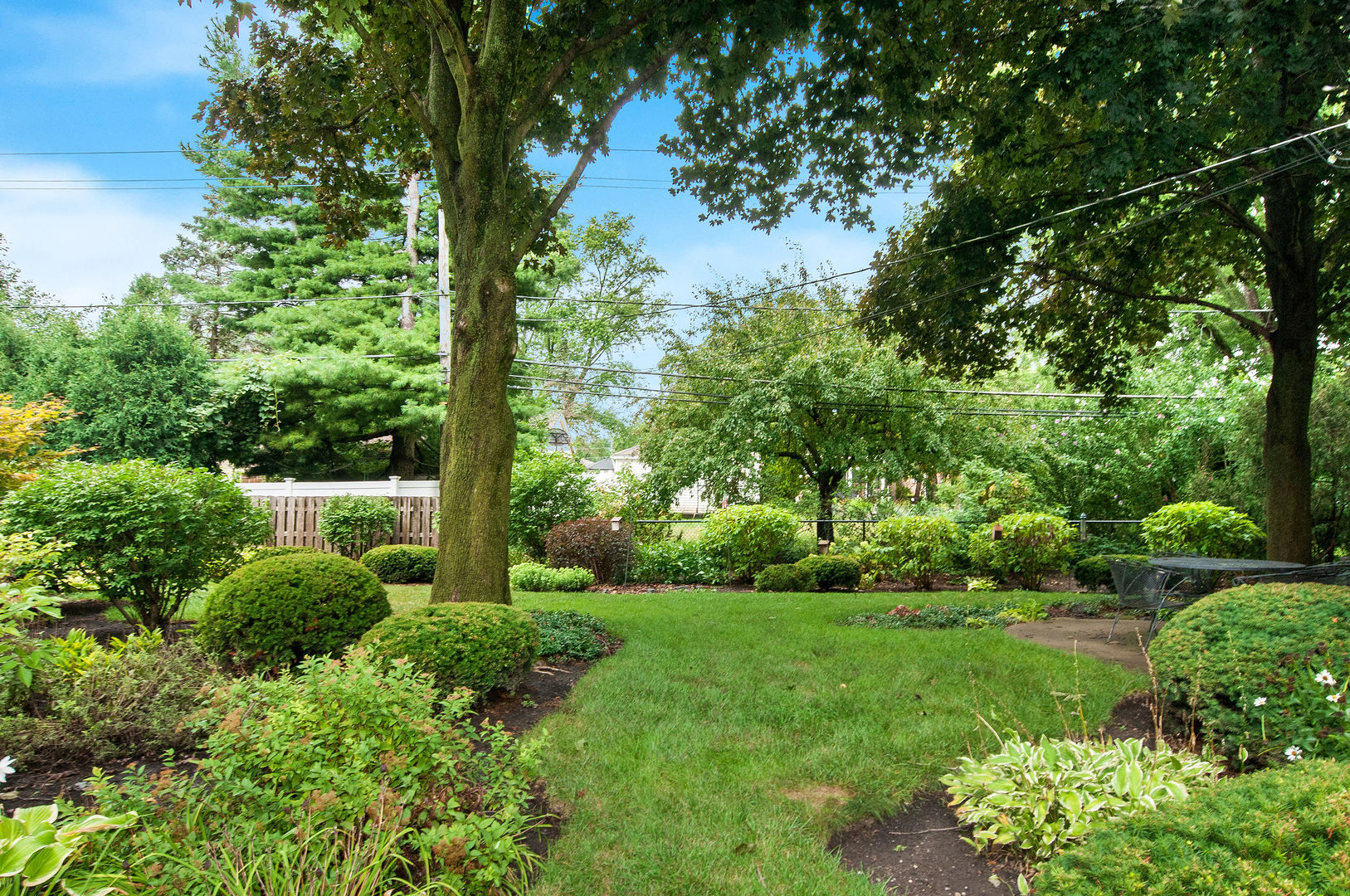 1307 W Mulberry Lane, Arlington Heights, IL 60005