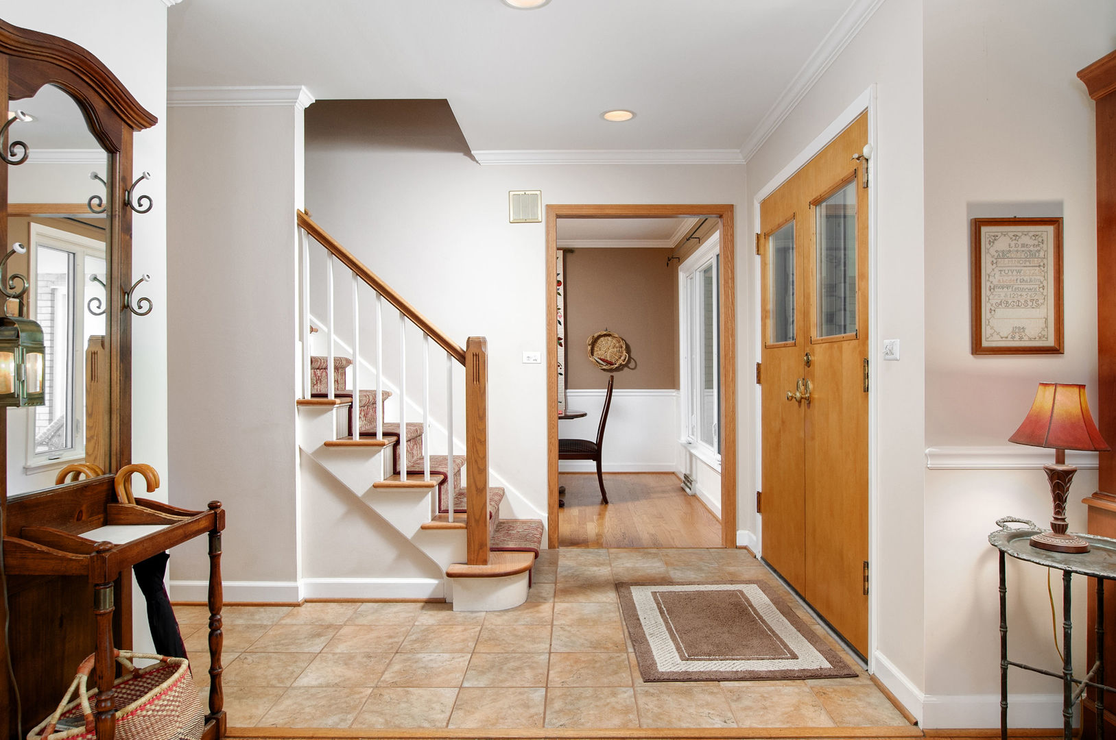 1307 W Mulberry Lane, Arlington Heights, IL 60005