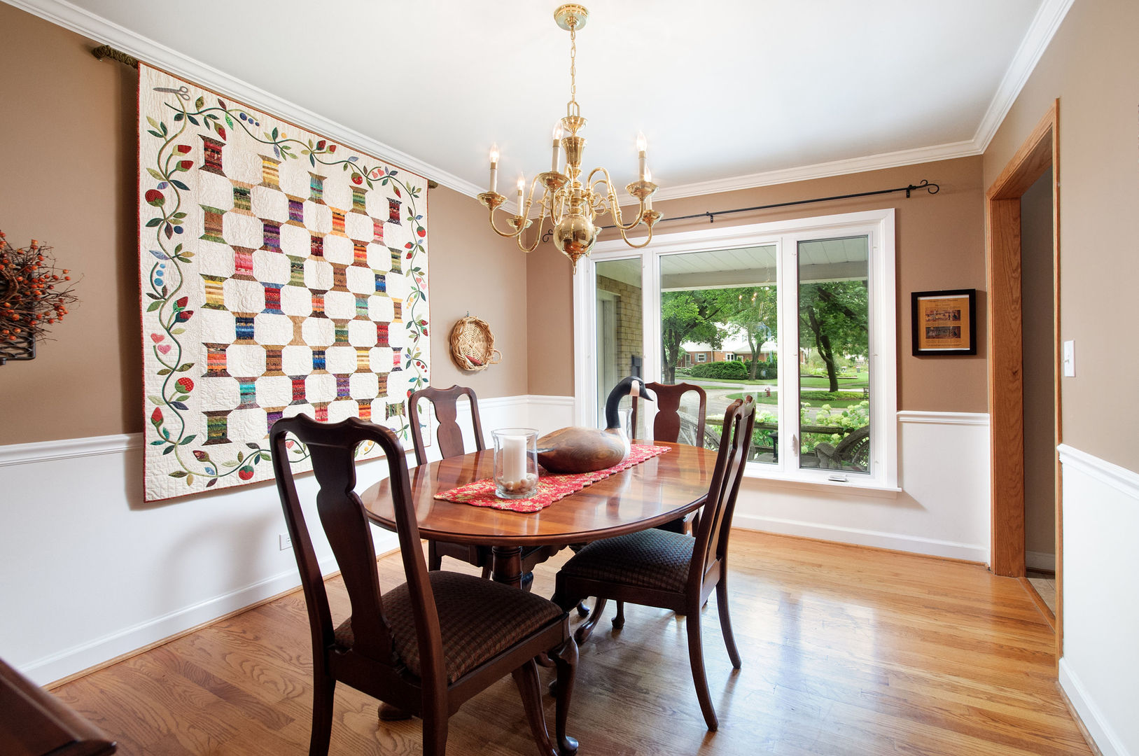 1307 W Mulberry Lane, Arlington Heights, IL 60005