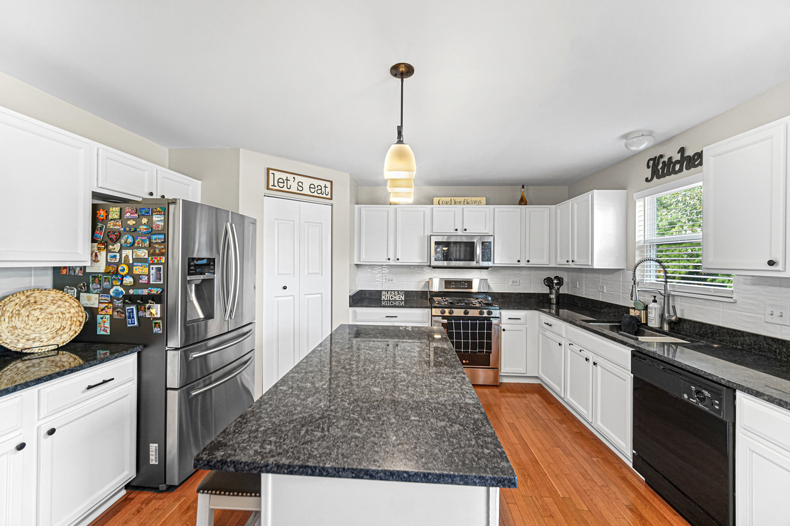 1642 Aster Drive, Romeoville, IL 60446