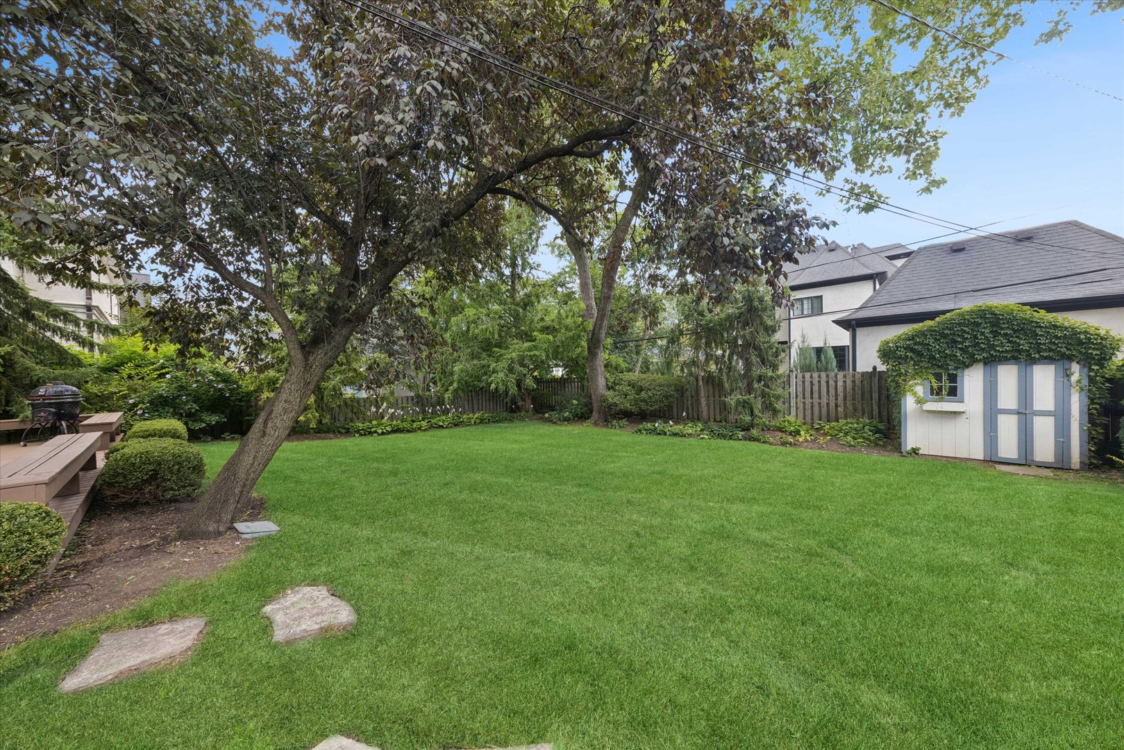 561 N County Line Road, Hinsdale, IL 60521