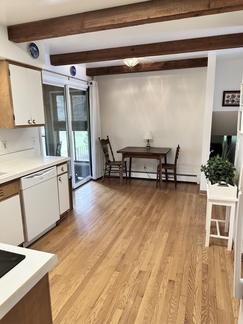 4608 North Court, Crystal Lake, IL 60012
