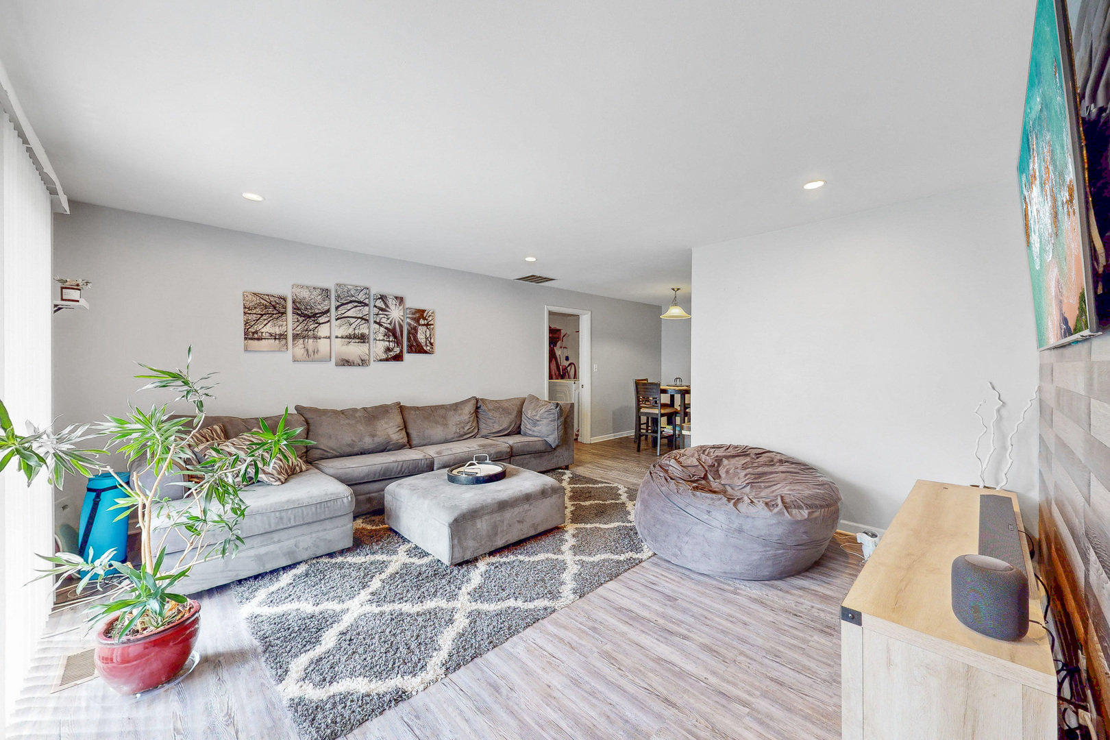 119 Brewster Court #C, Bloomingdale, IL 60108