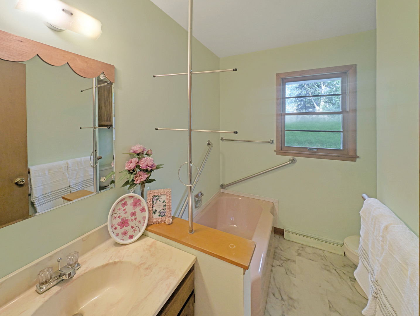 1 Gary Court, Normal, IL 61761