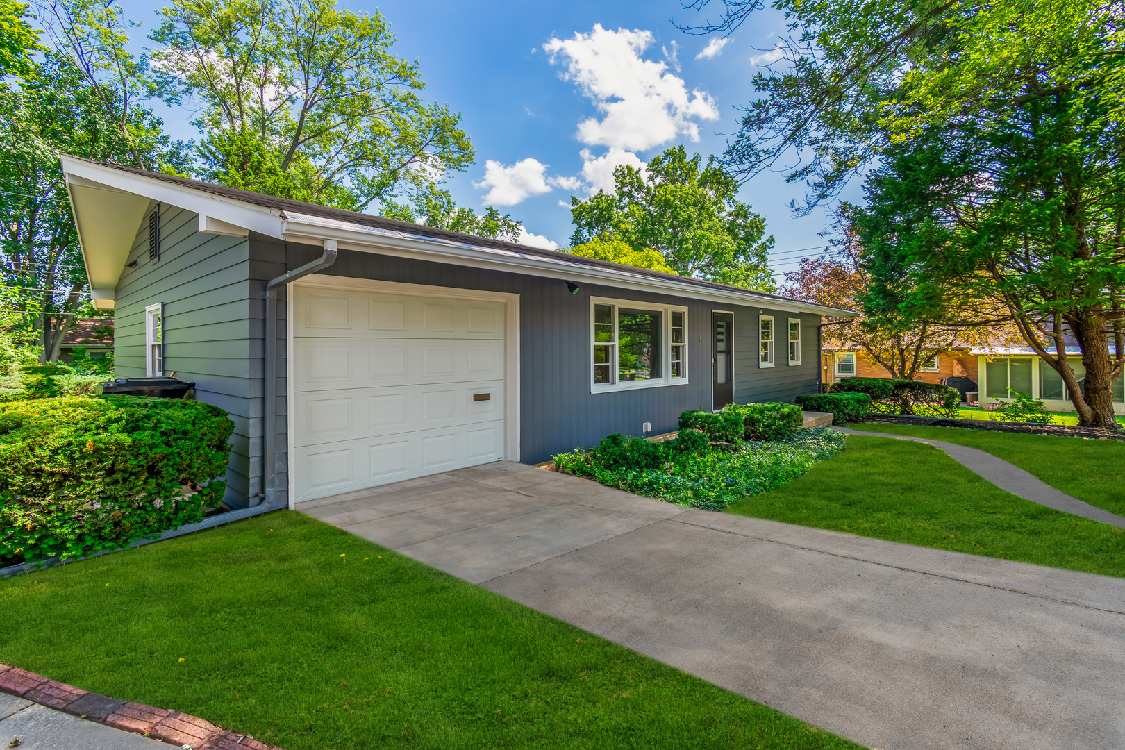 1 Gary Court, Normal, IL 61761