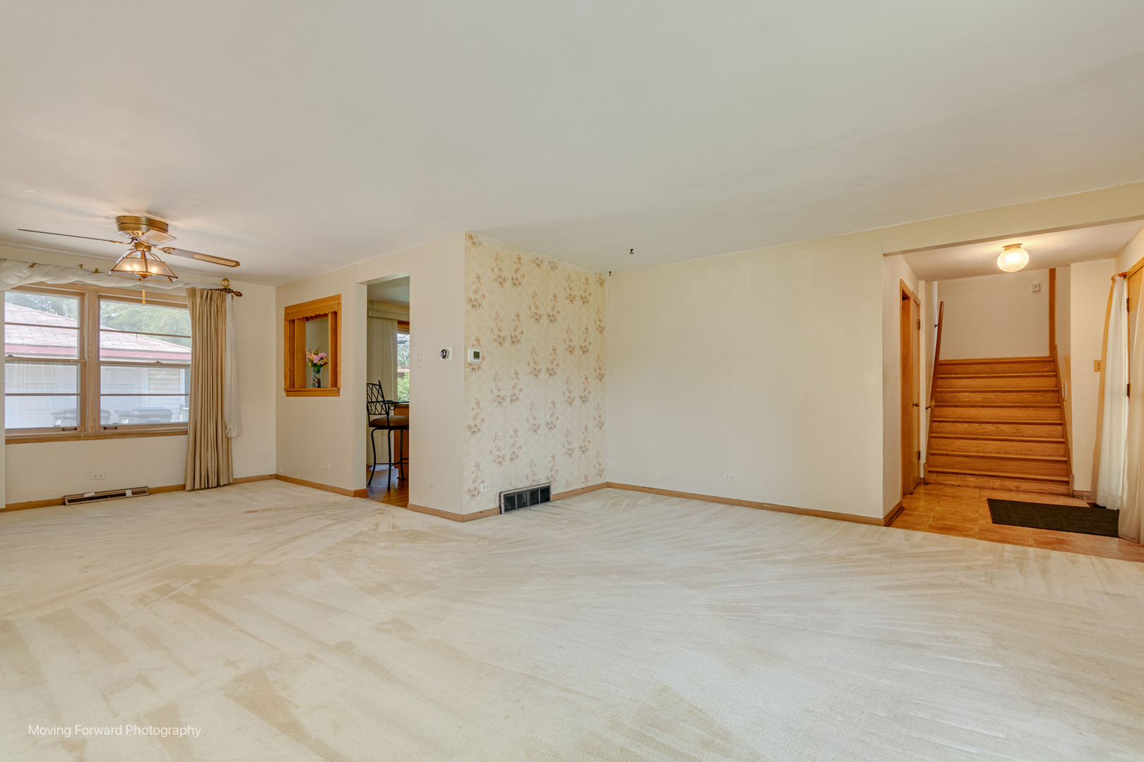 15354 Dobson Avenue, South Holland, IL 60473