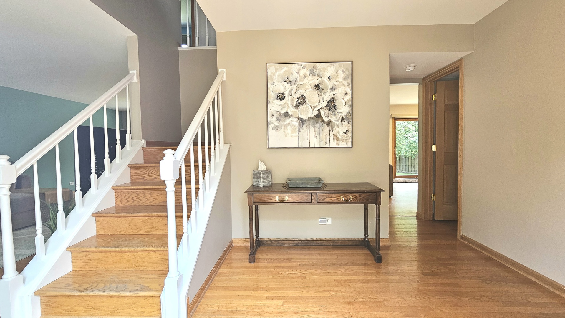 1083 COUNTRY GLEN Lane, Carol Stream, IL 60188