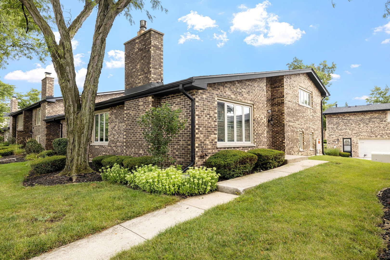 15349 Catalina Drive, Orland Park, IL 60462