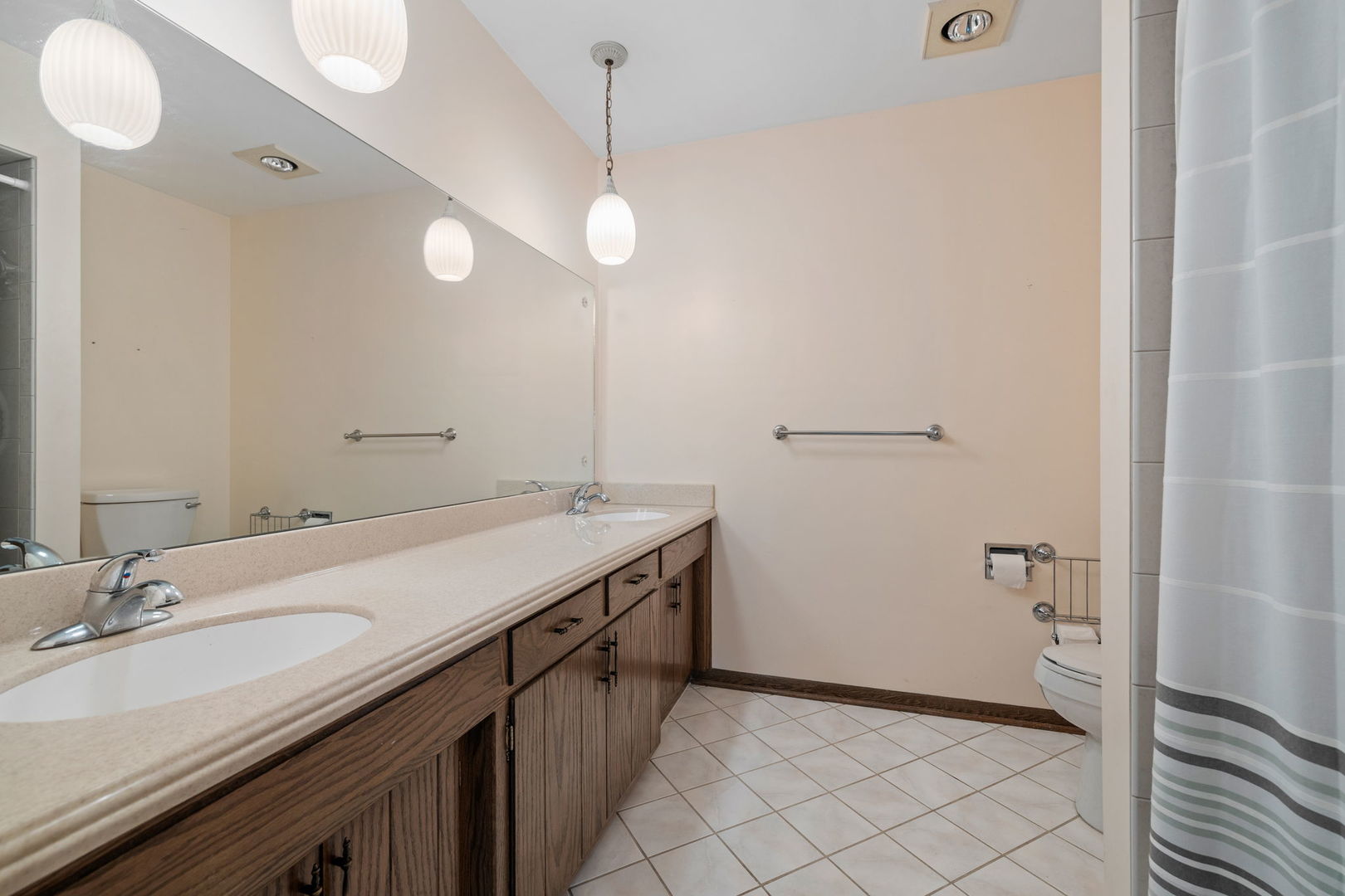 15349 Catalina Drive, Orland Park, IL 60462