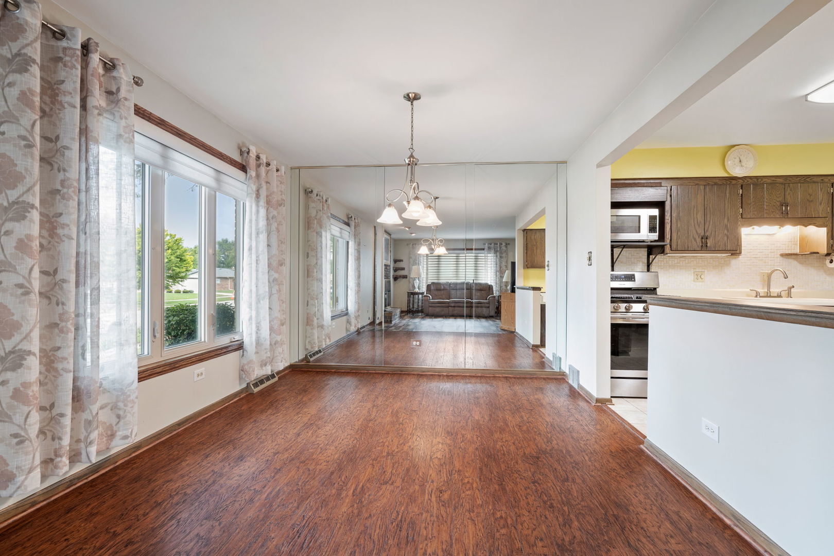 15349 Catalina Drive, Orland Park, IL 60462