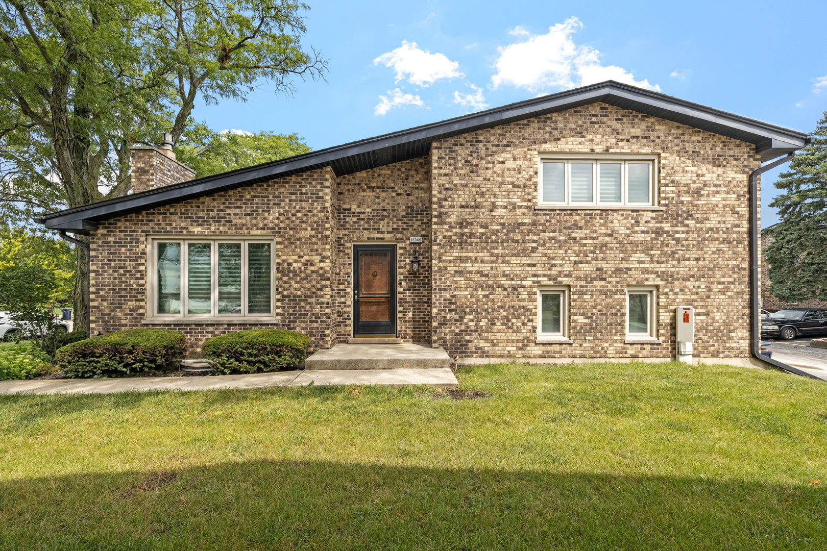 15349 Catalina Drive, Orland Park, IL 60462