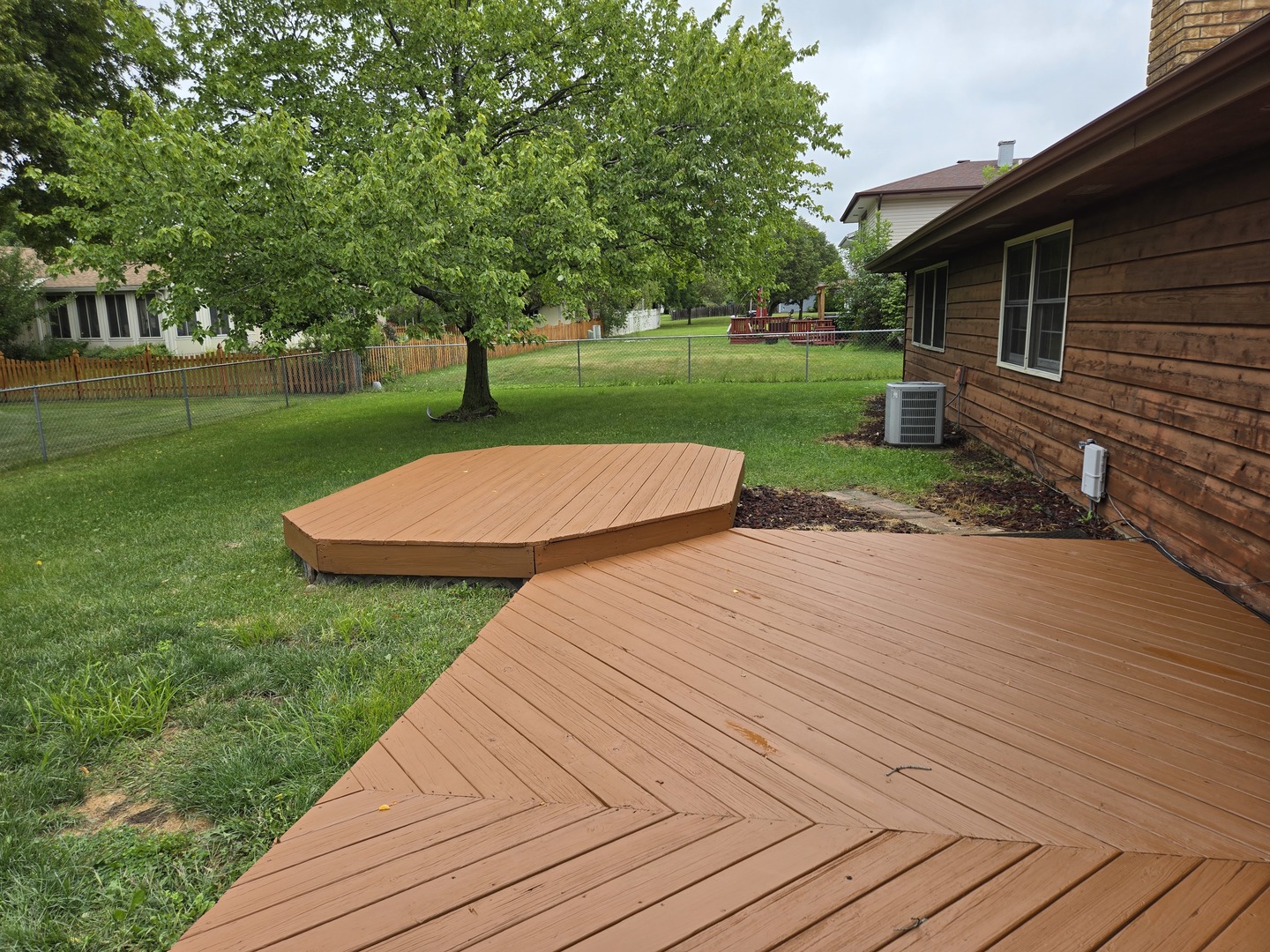 116 S Walnut Lane, Schaumburg, IL 60193