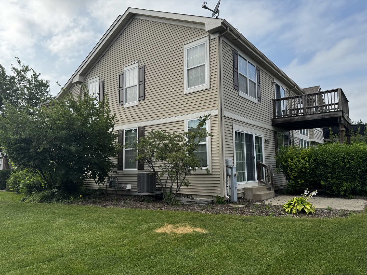 1969 Osprey Court, Bartlett, IL 60103