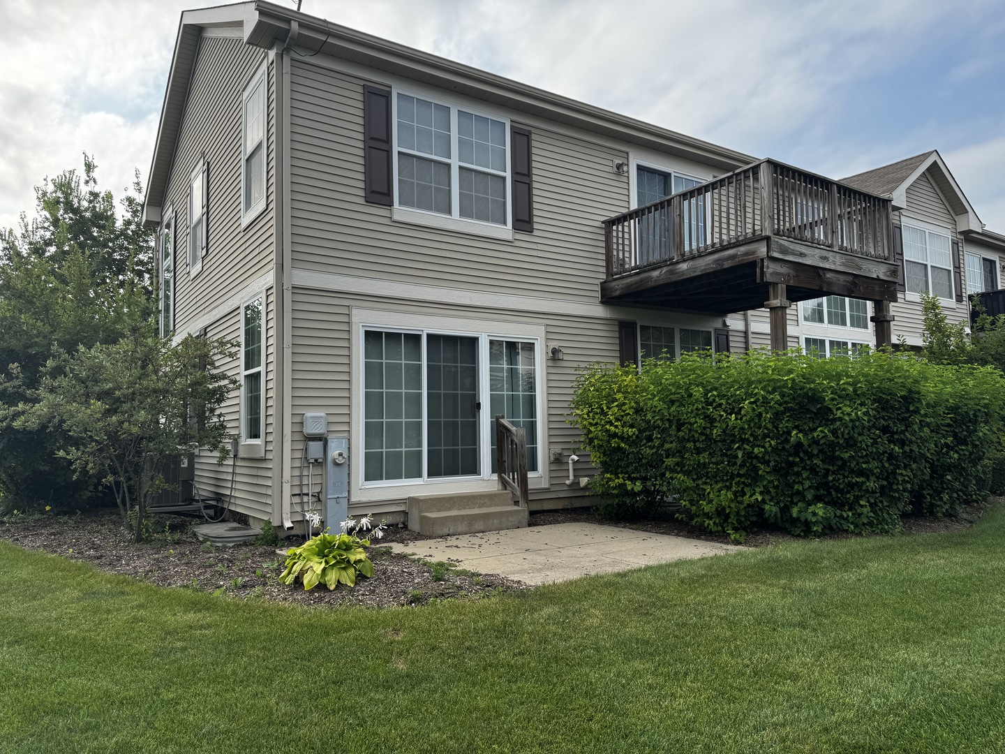 1969 Osprey Court, Bartlett, IL 60103