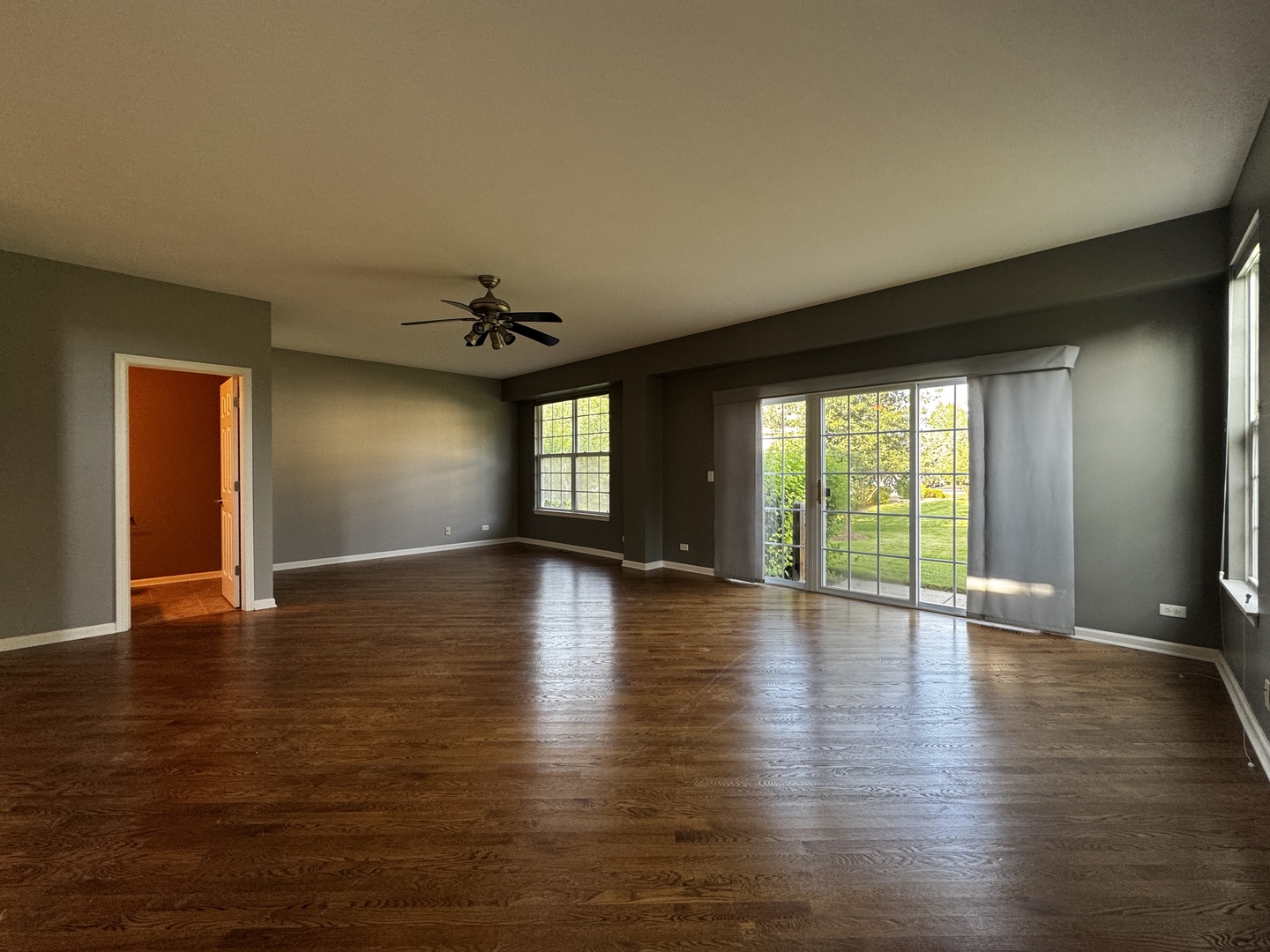 1969 Osprey Court, Bartlett, IL 60103