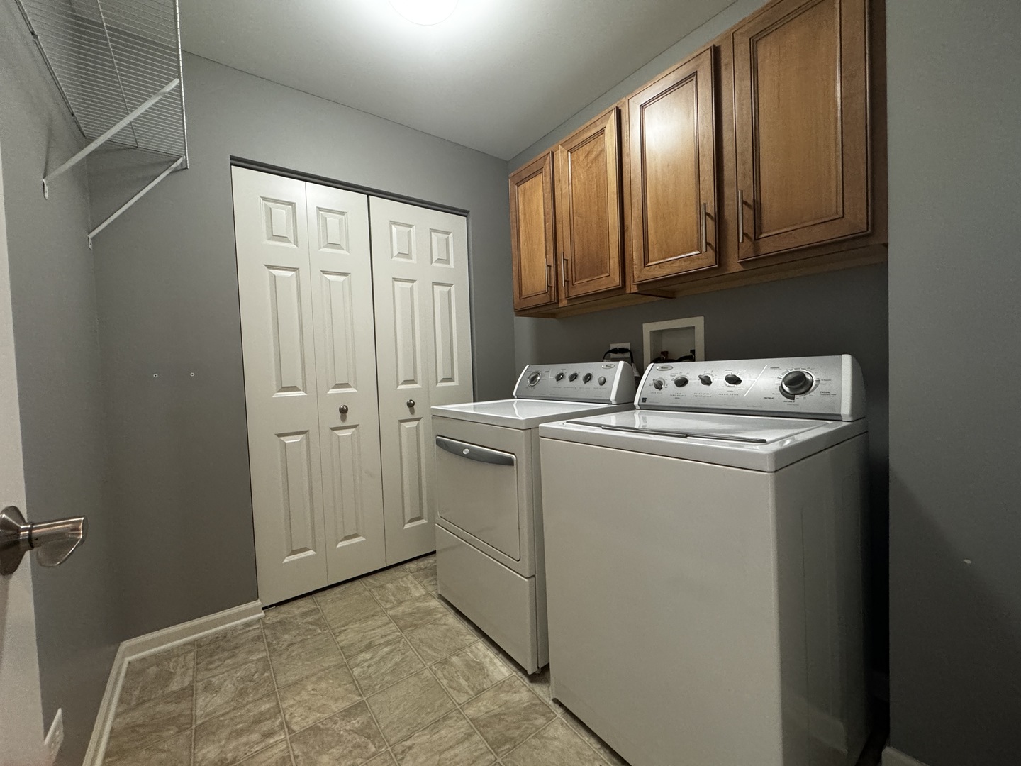 1969 Osprey Court, Bartlett, IL 60103
