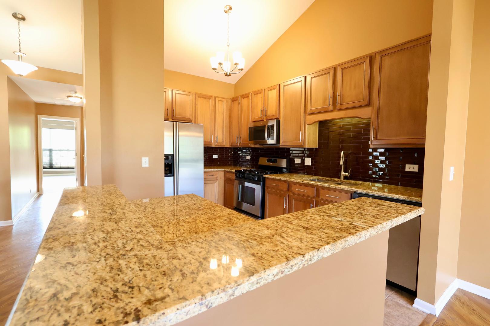 1969 Osprey Court, Bartlett, IL 60103