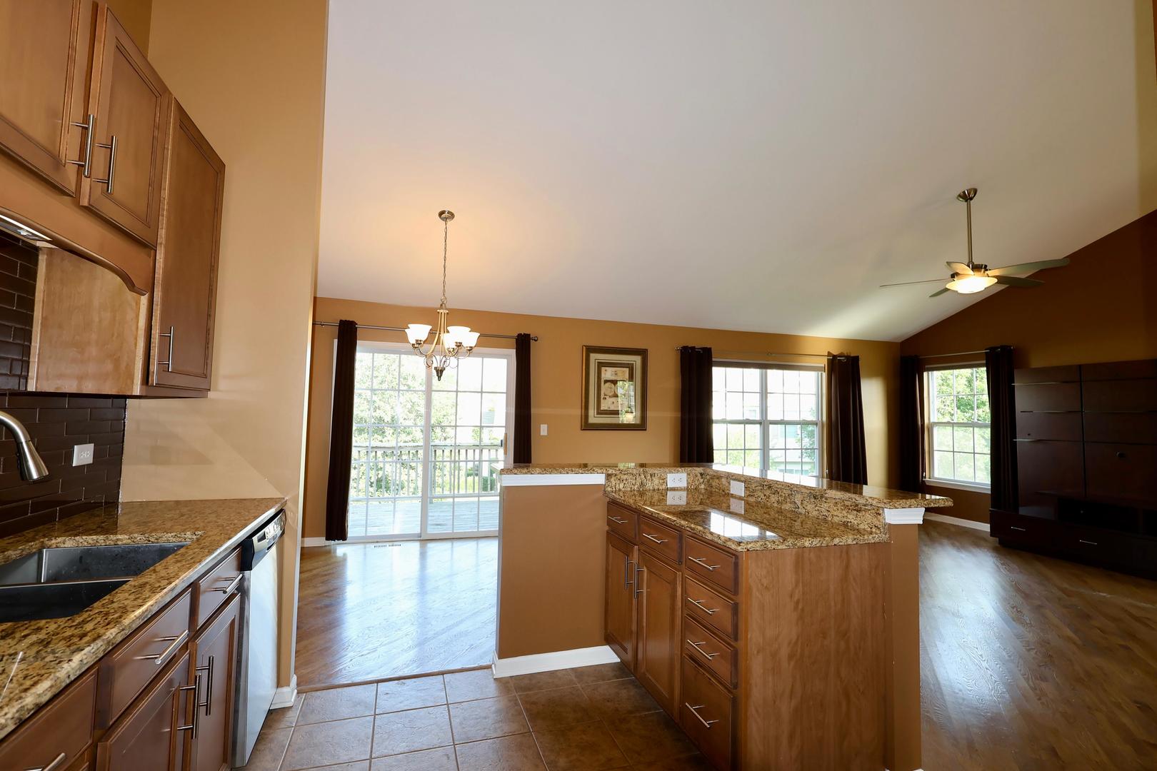 1969 Osprey Court, Bartlett, IL 60103