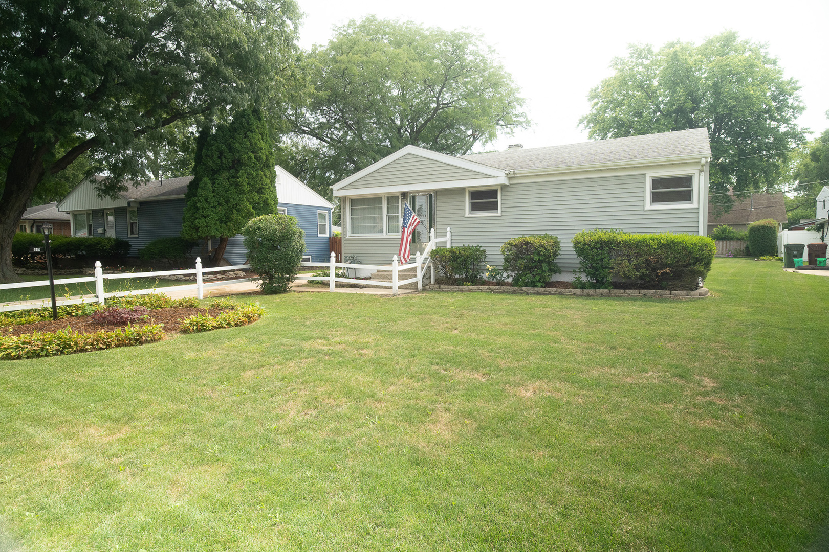 6645 Riverside Drive, Tinley Park, IL 60477
