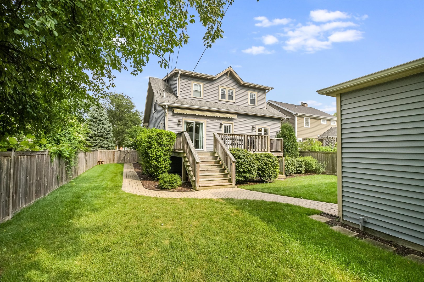 310 S Greenwood Avenue, Park Ridge, IL 60068