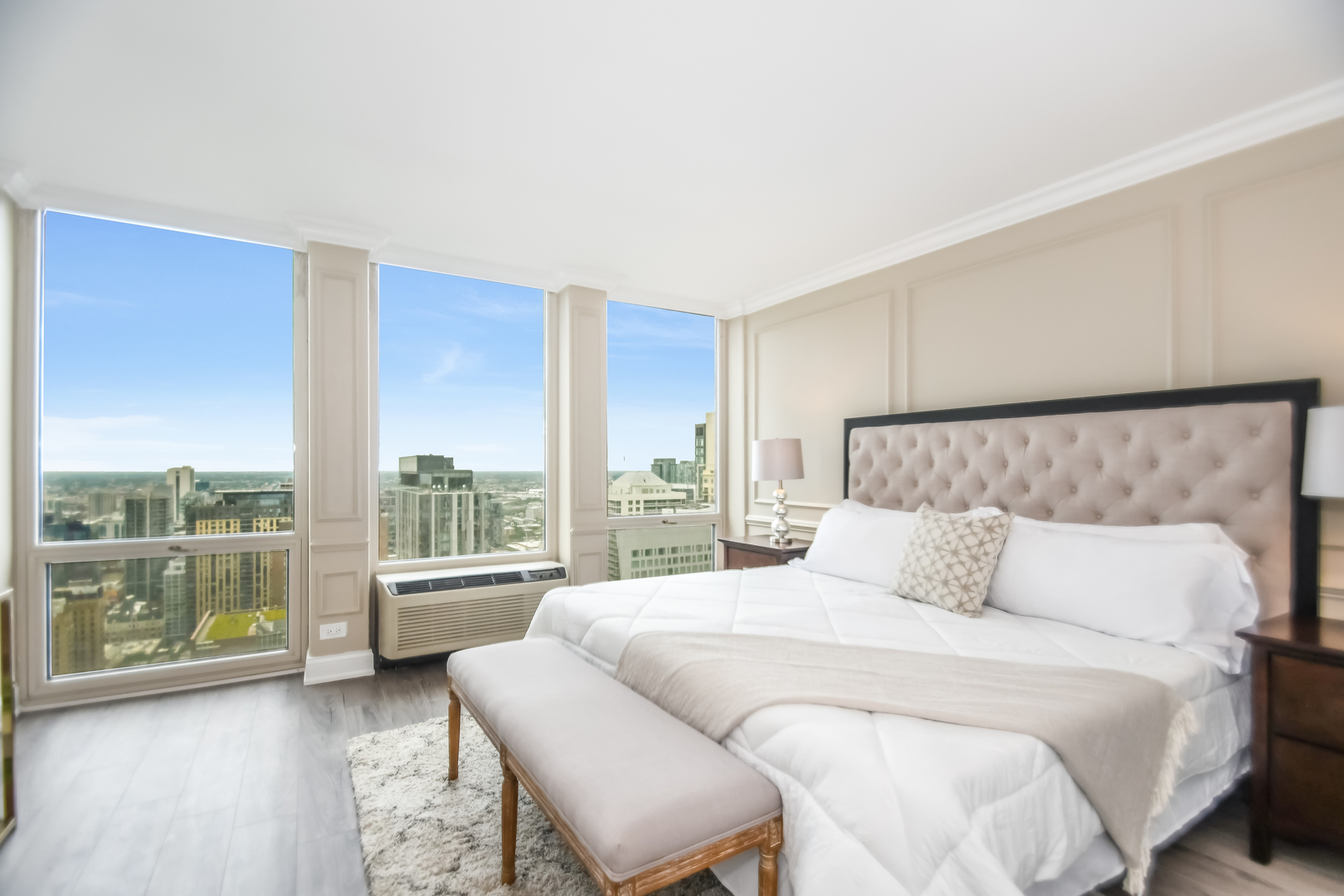 111 E Chestnut Street #44J, Chicago, IL 60611