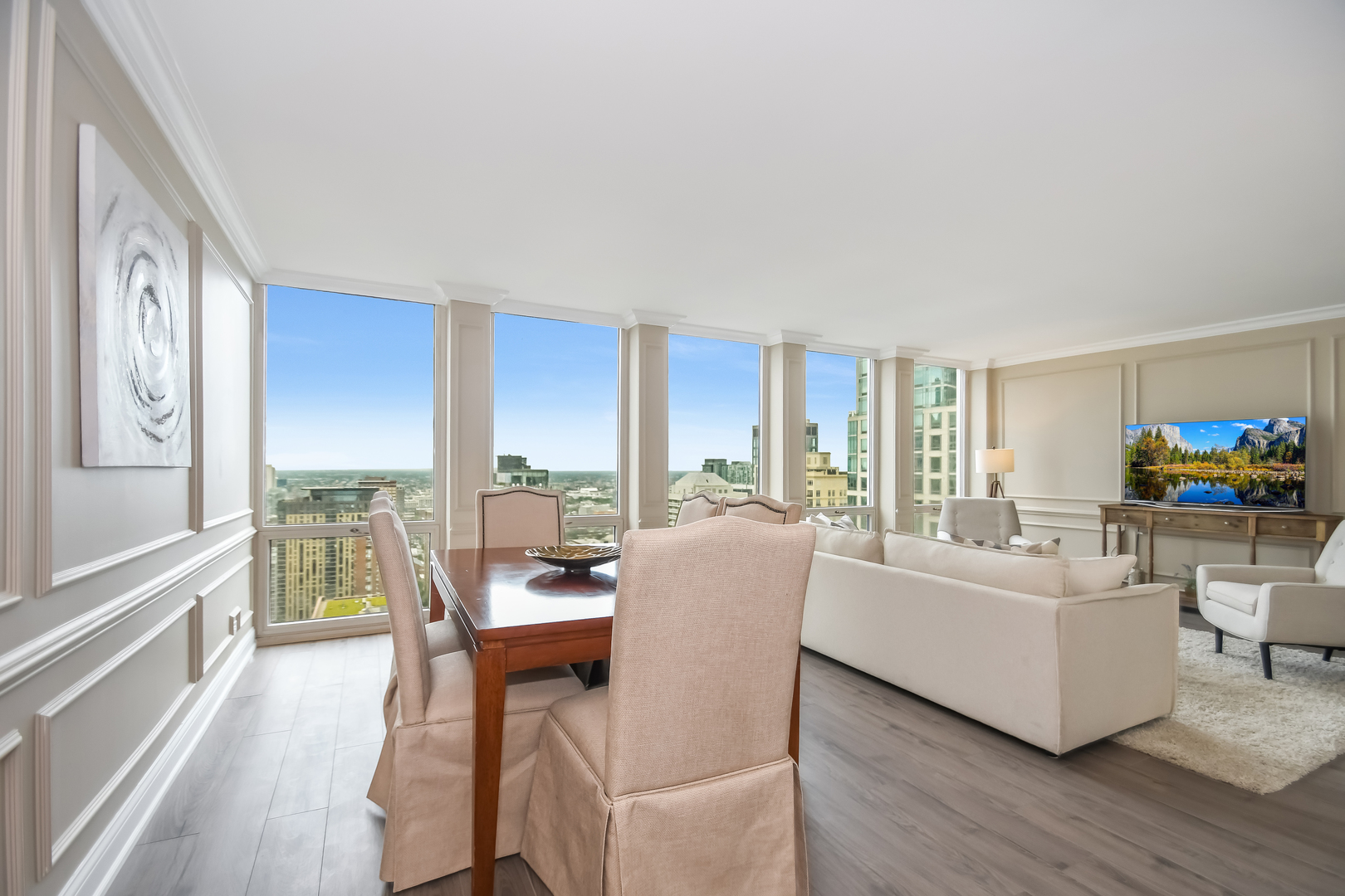 111 E Chestnut Street #44J, Chicago, IL 60611