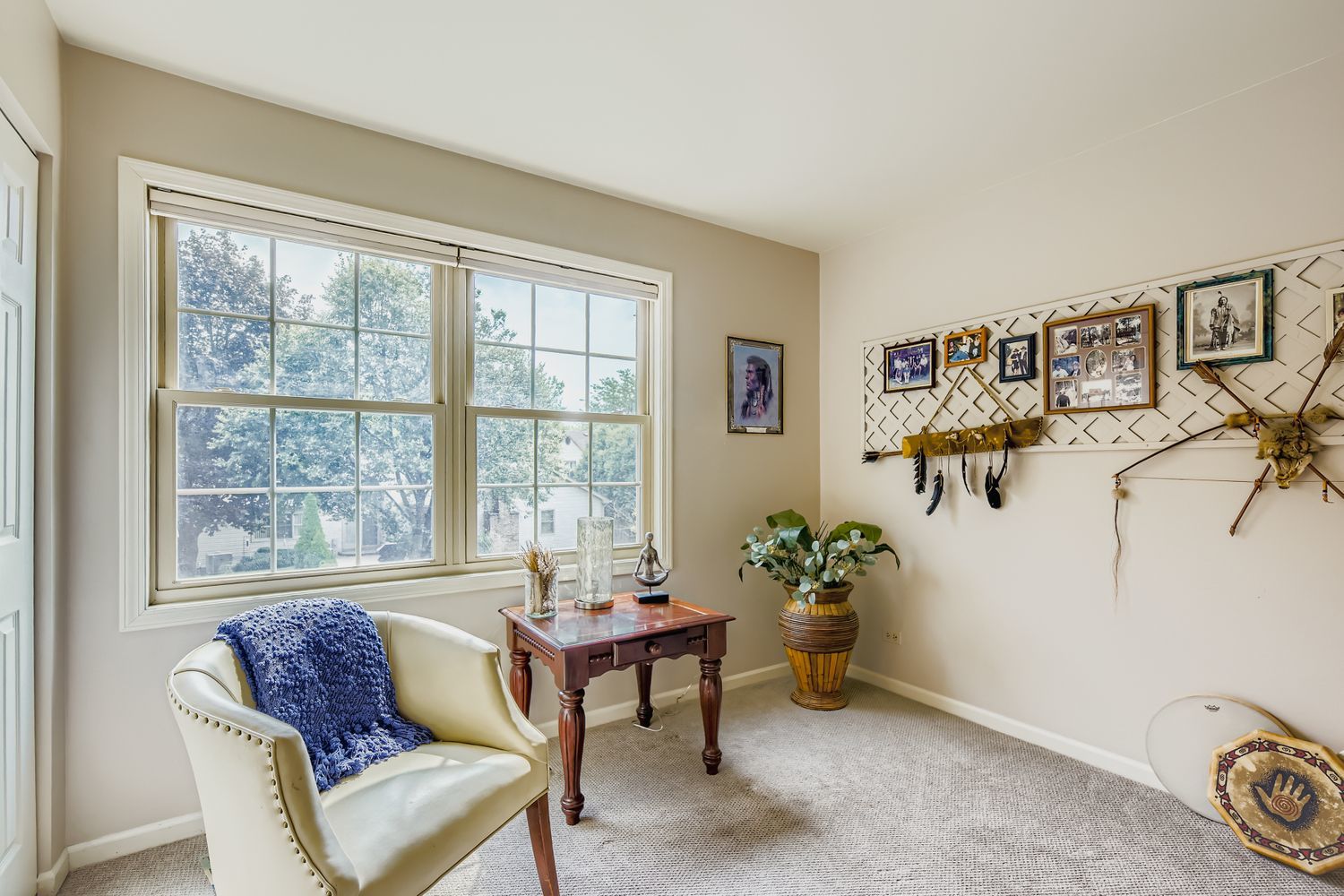 1967 N Woodland Lane, Arlington Heights, IL 60004