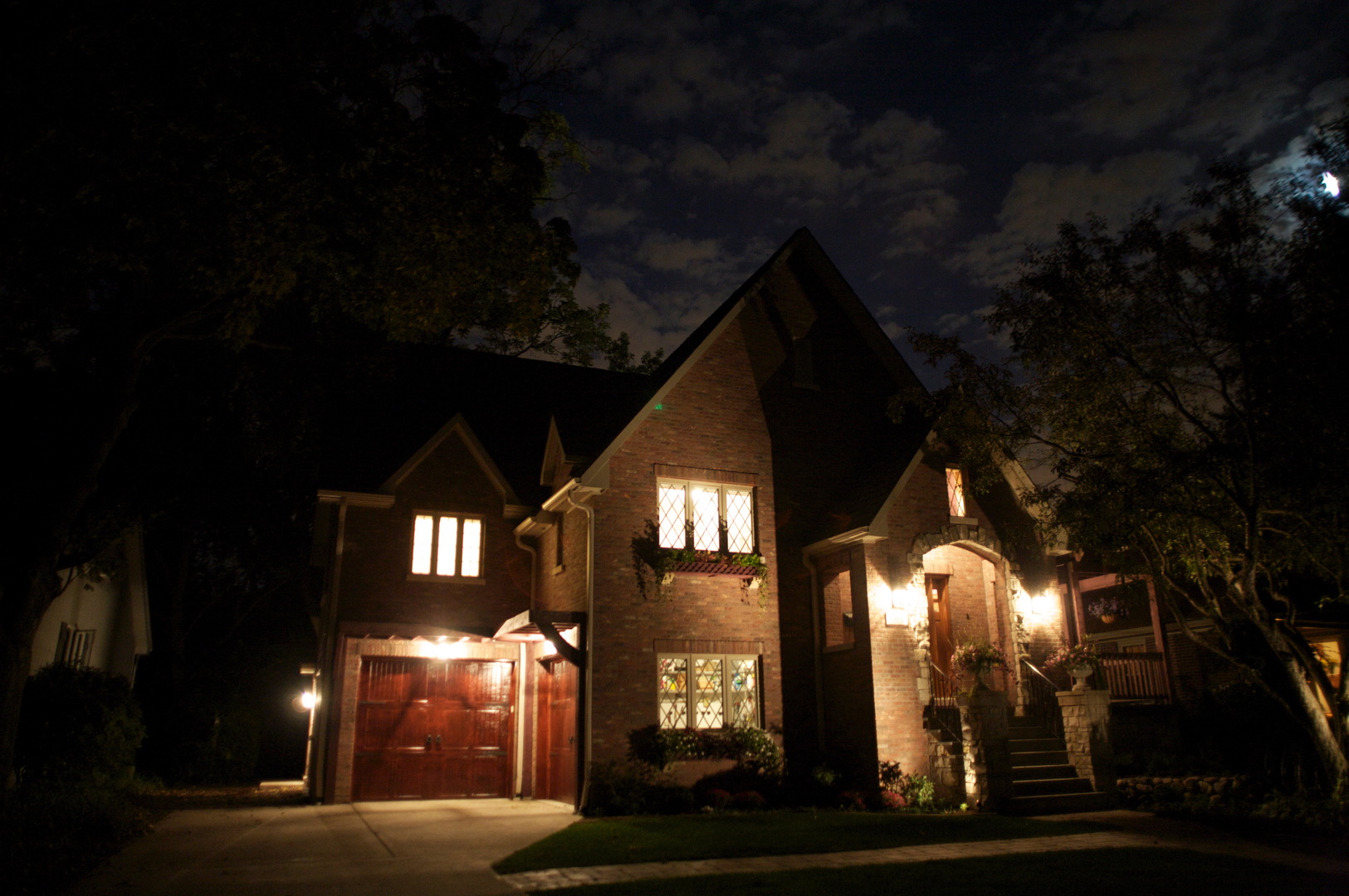 709 Prospect Avenue, Barrington, IL 60010