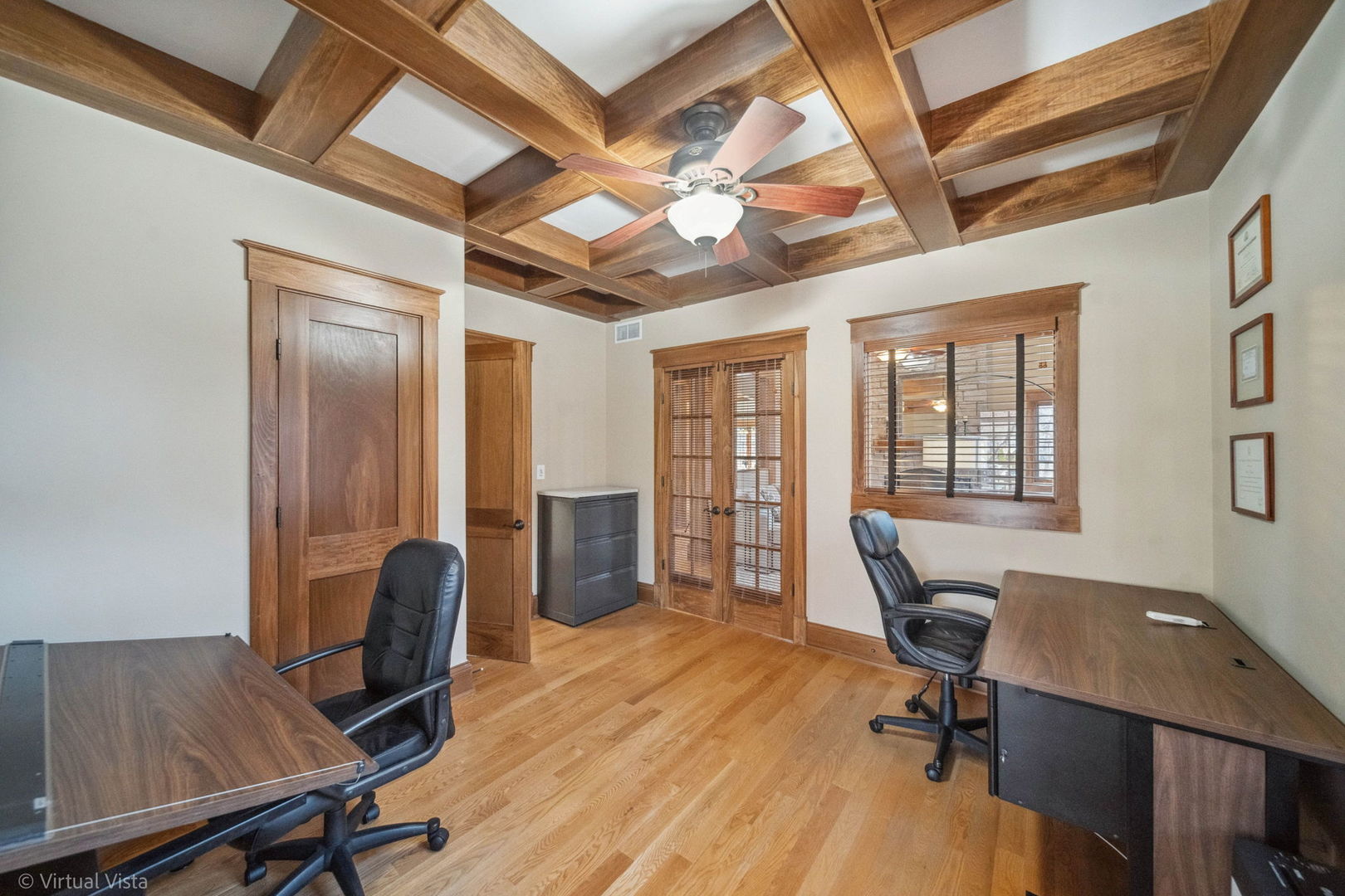 709 Prospect Avenue, Barrington, IL 60010