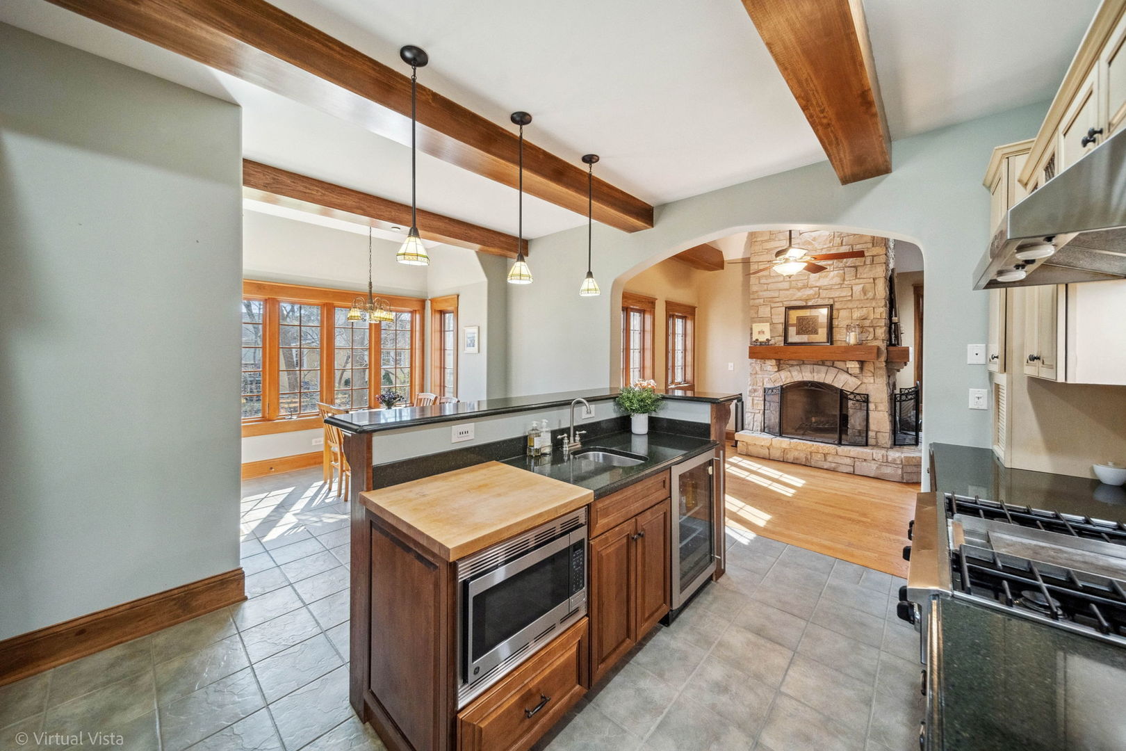 709 Prospect Avenue, Barrington, IL 60010
