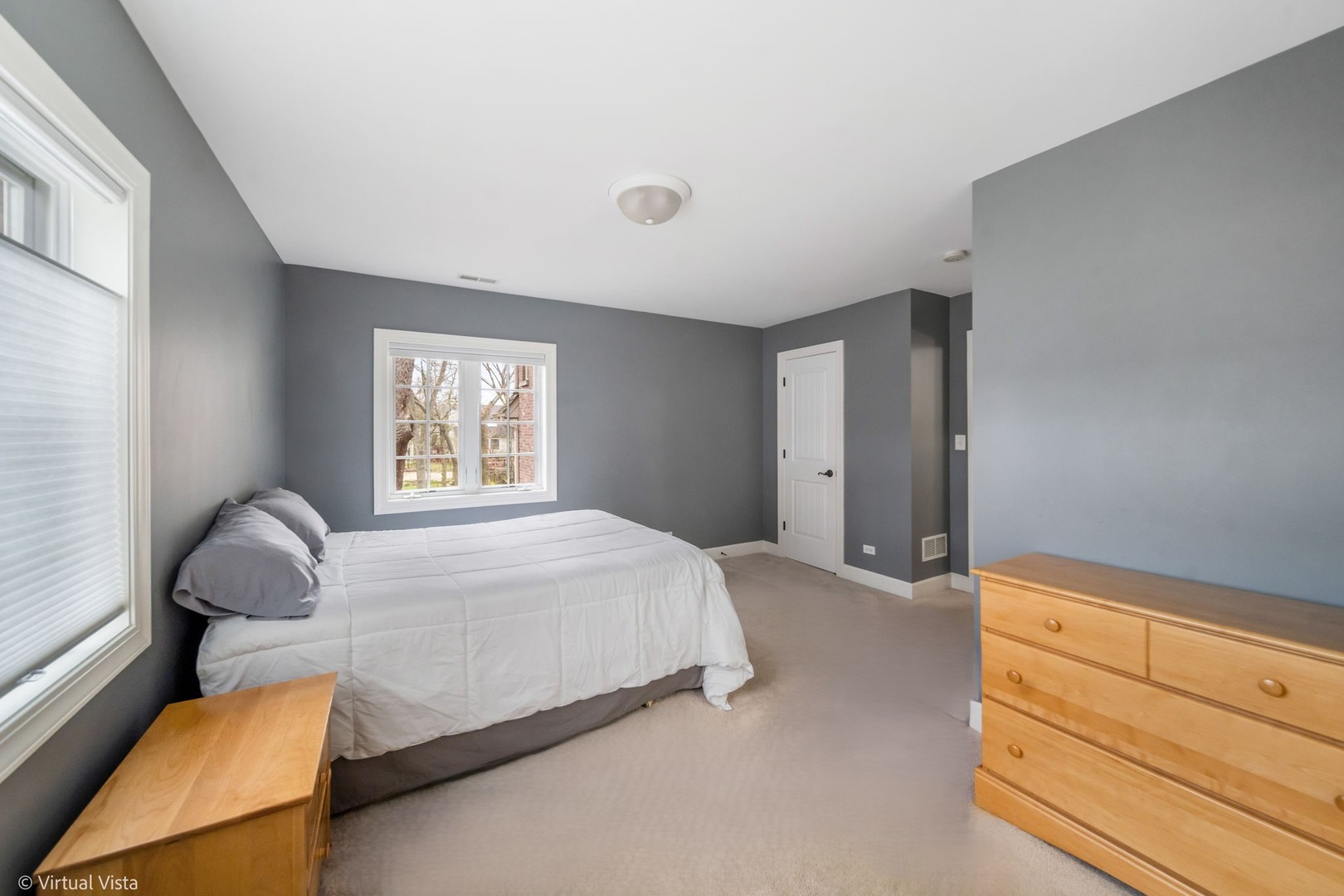 709 Prospect Avenue, Barrington, IL 60010