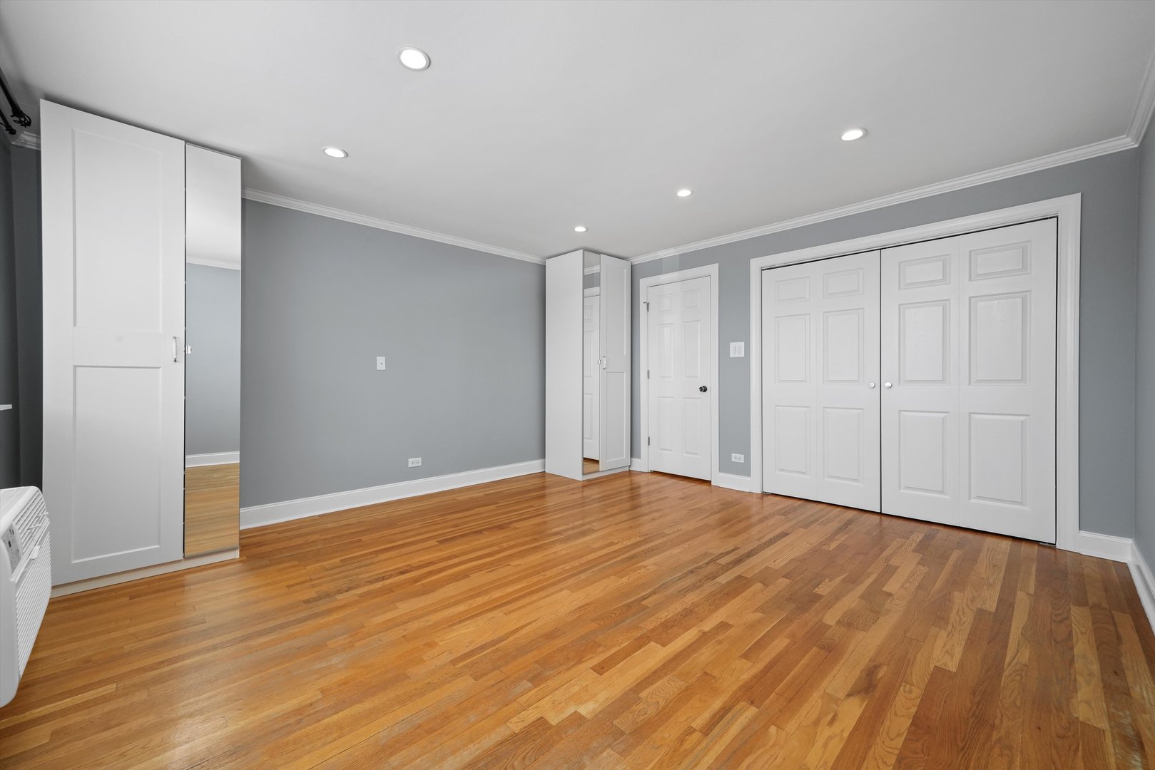 712 Dempster Street #F209, Mount Prospect, IL 60056