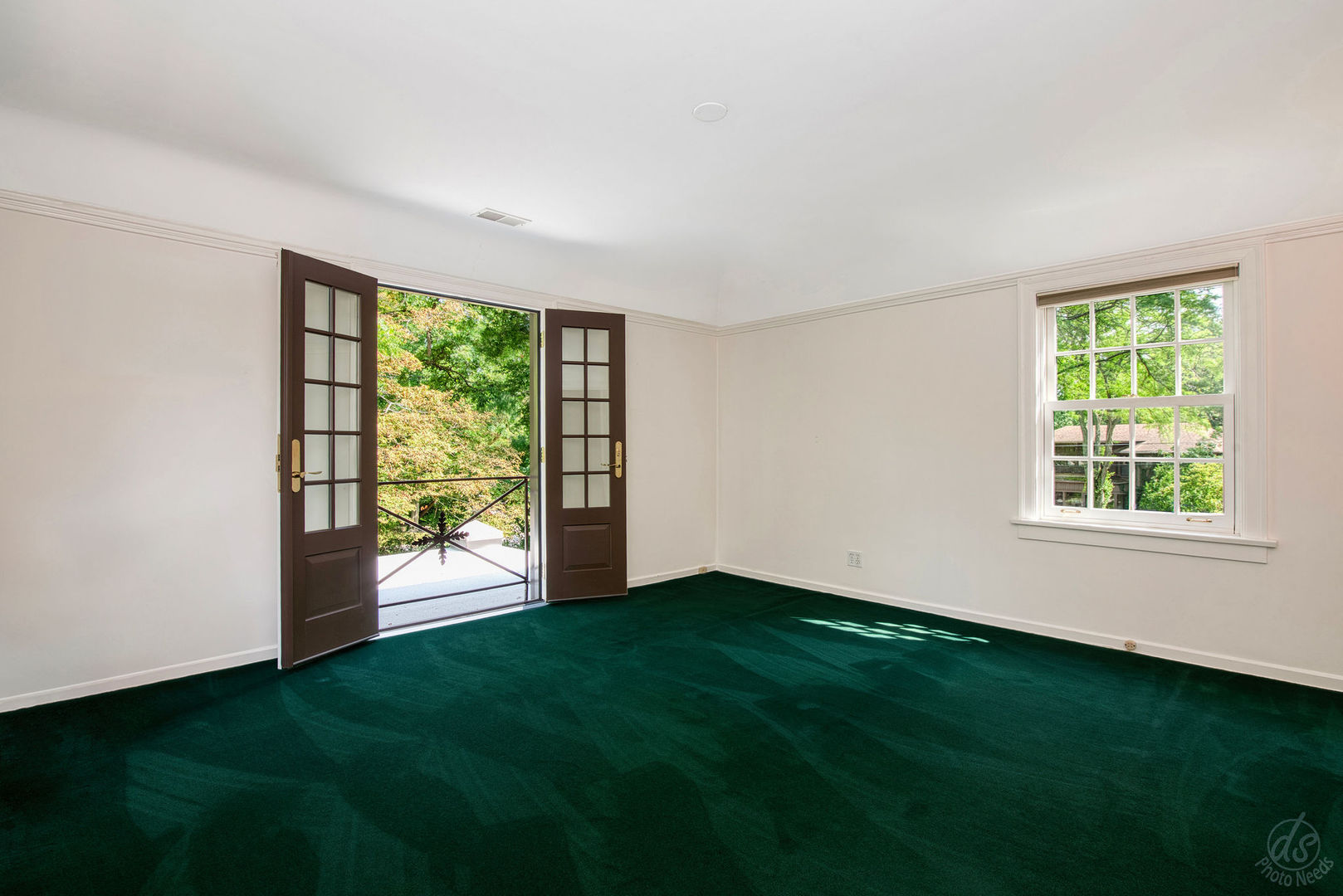 1610 Linden Avenue, Highland Park, IL 60035