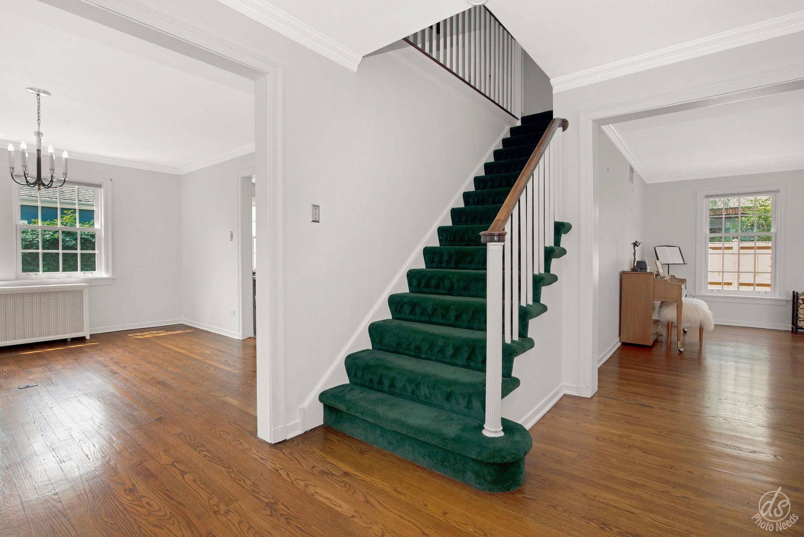 1610 Linden Avenue, Highland Park, IL 60035