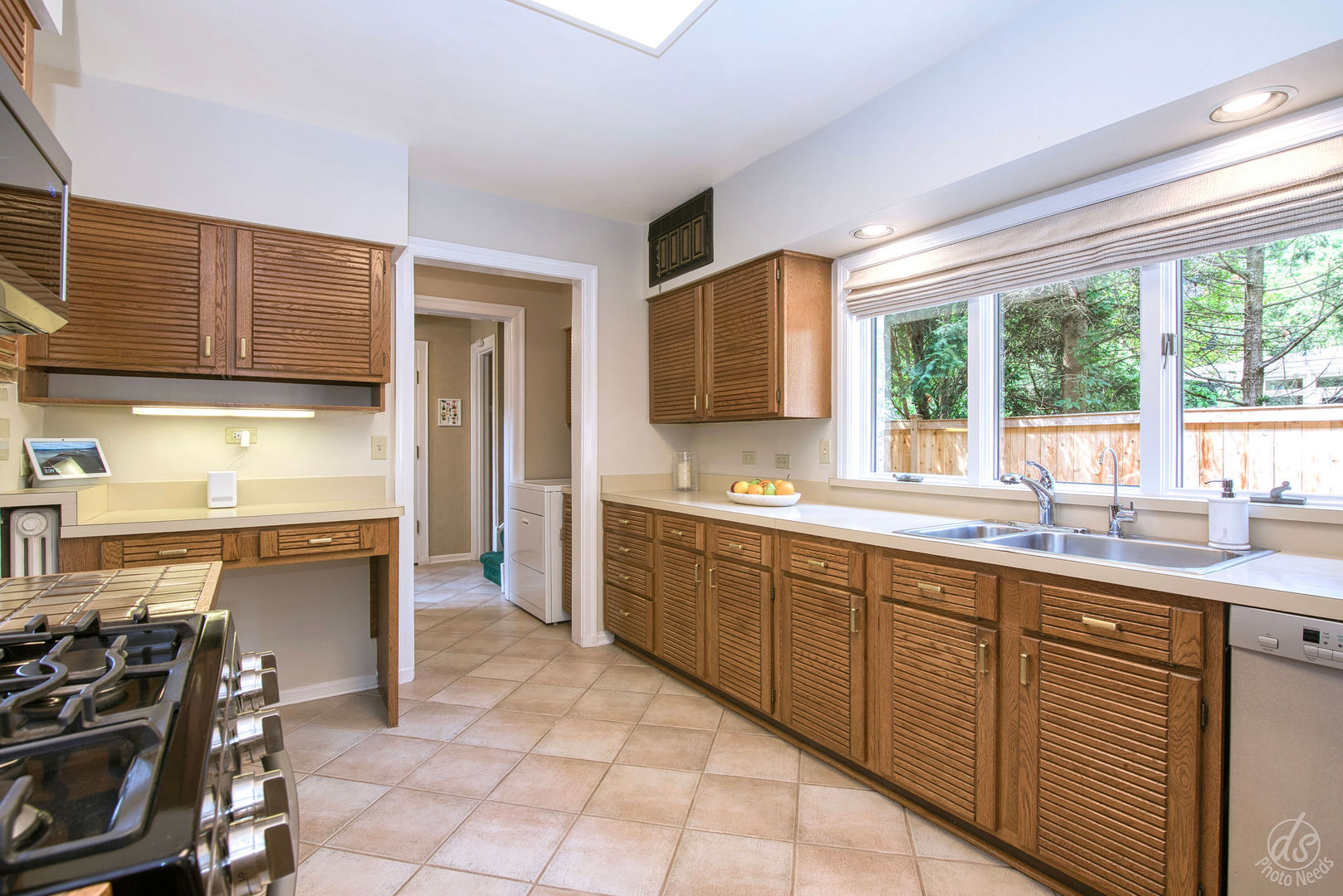 1610 Linden Avenue, Highland Park, IL 60035