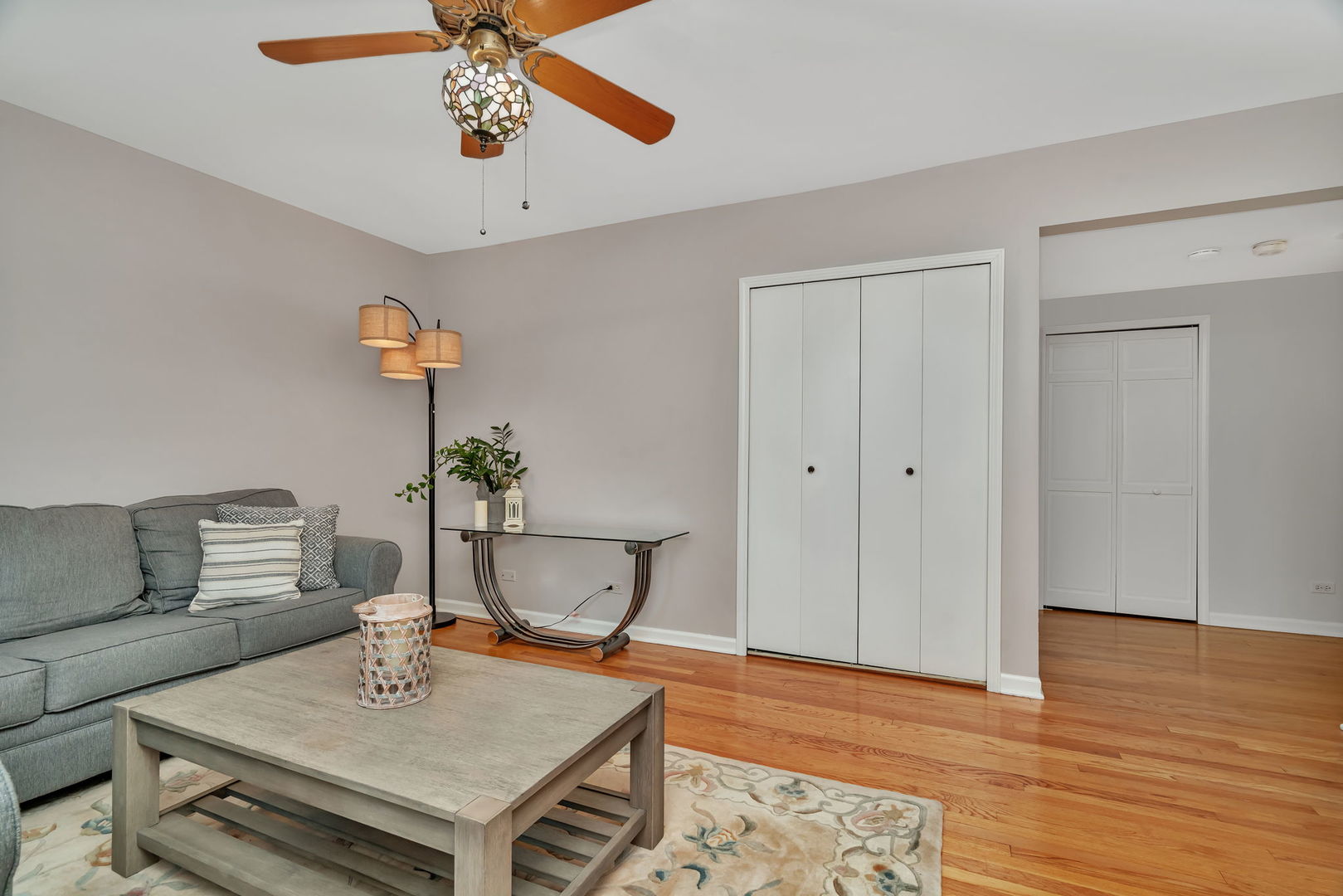 75 E Harris Avenue #1E, La Grange, IL 60525