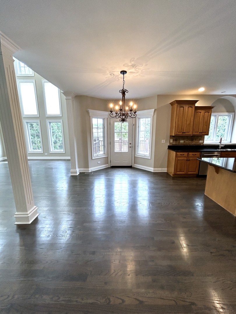 3932 Bluejay Lane, Naperville, IL 60564