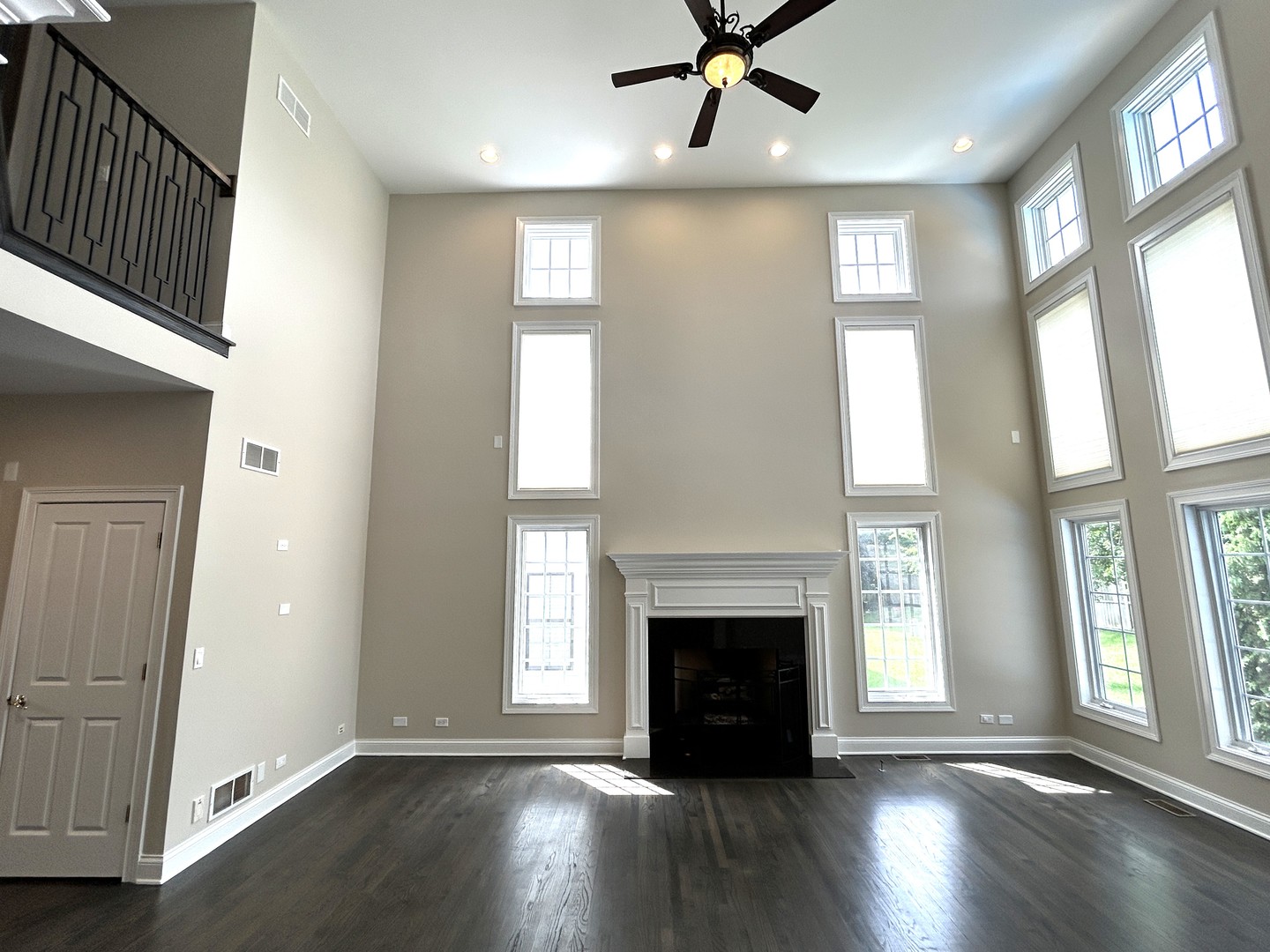 3932 Bluejay Lane, Naperville, IL 60564