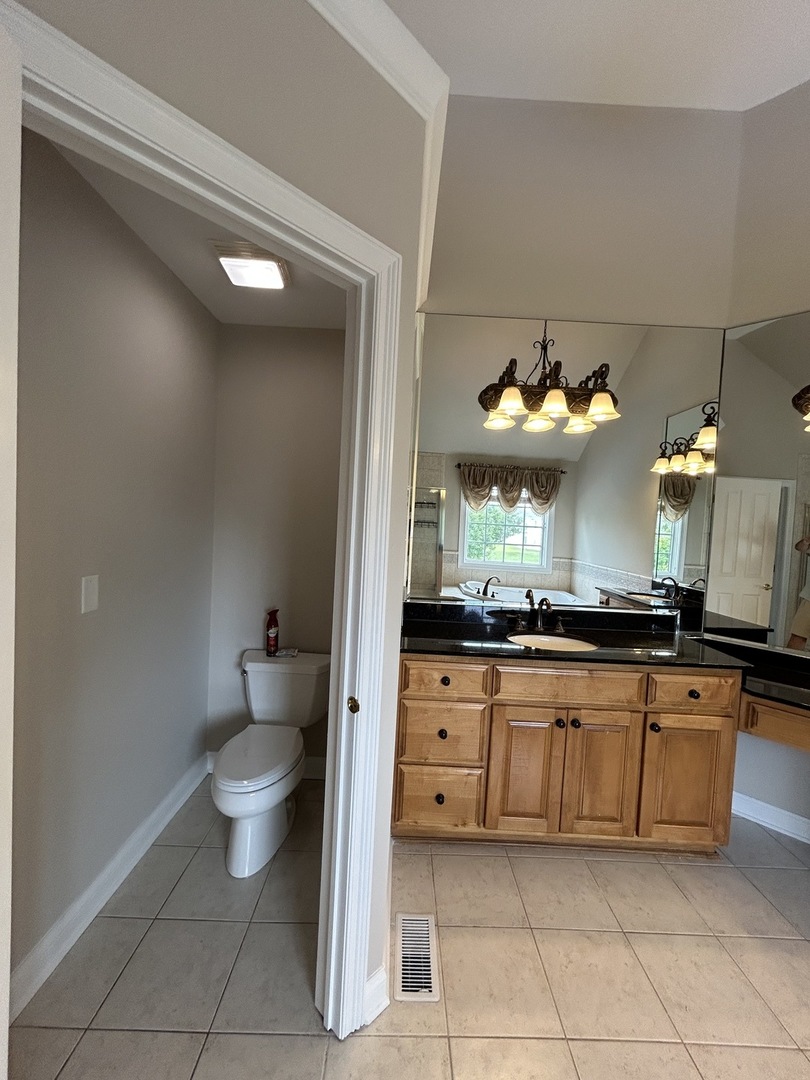3932 Bluejay Lane, Naperville, IL 60564